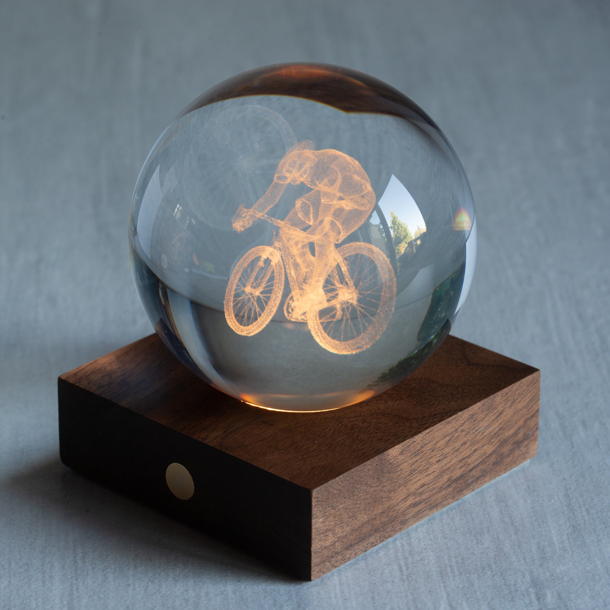 3D Laser Engraved Light | Cyclist