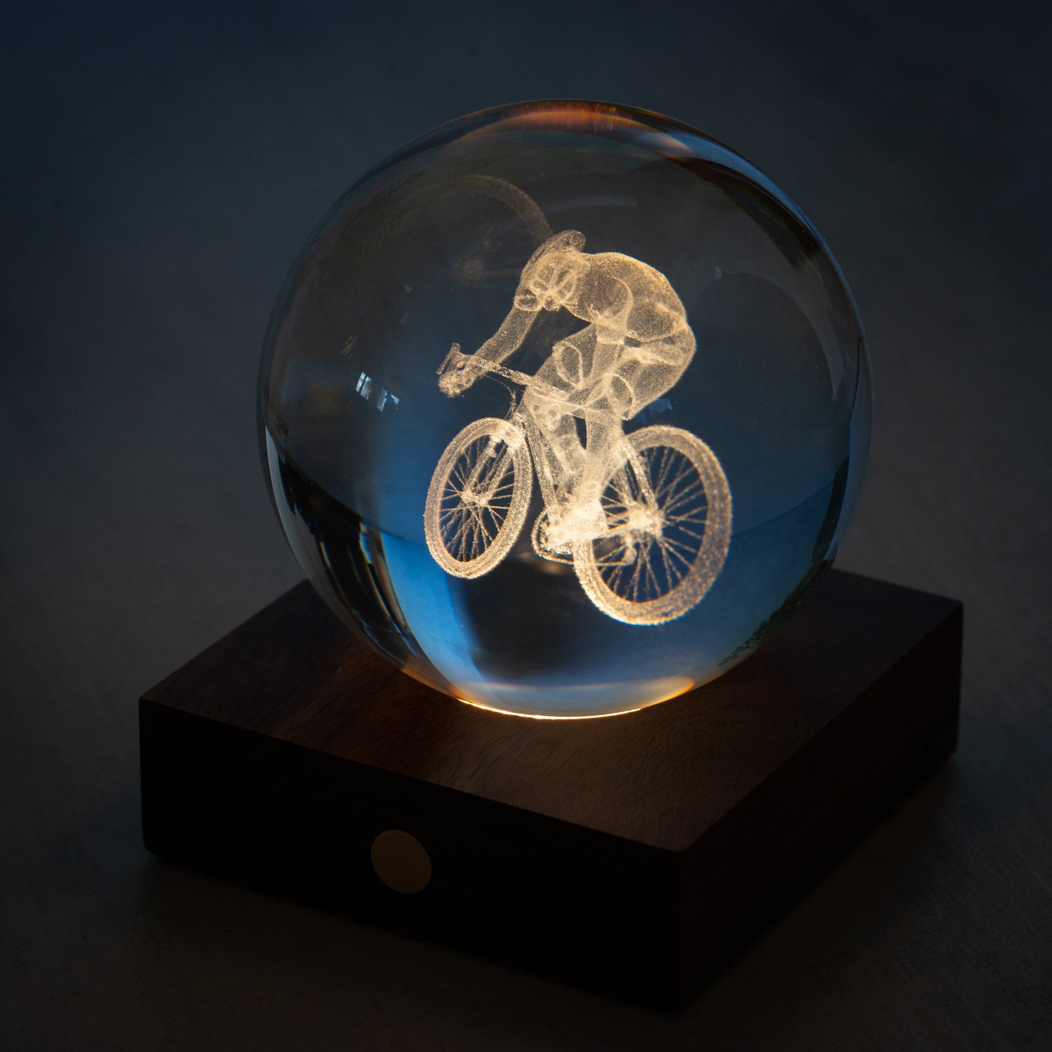 3D Laser Engraved Light | Cyclist