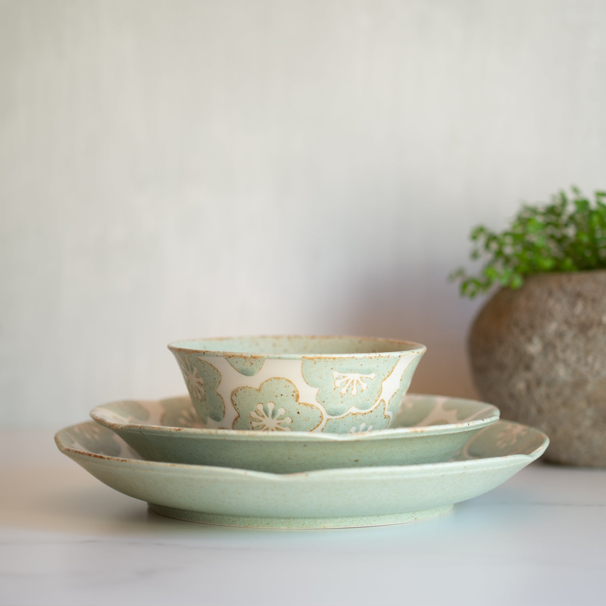 Japanese Ceramics | Blossom Sage | Dinner Plate