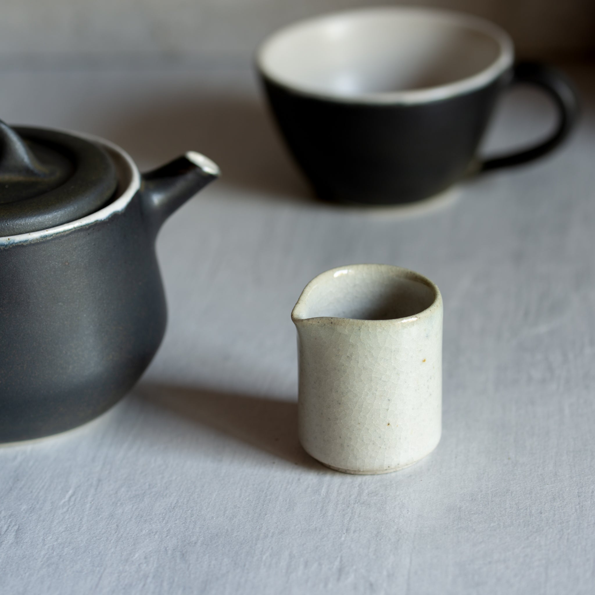 Ceramic Mini Pourer | Oatmeal Gloss