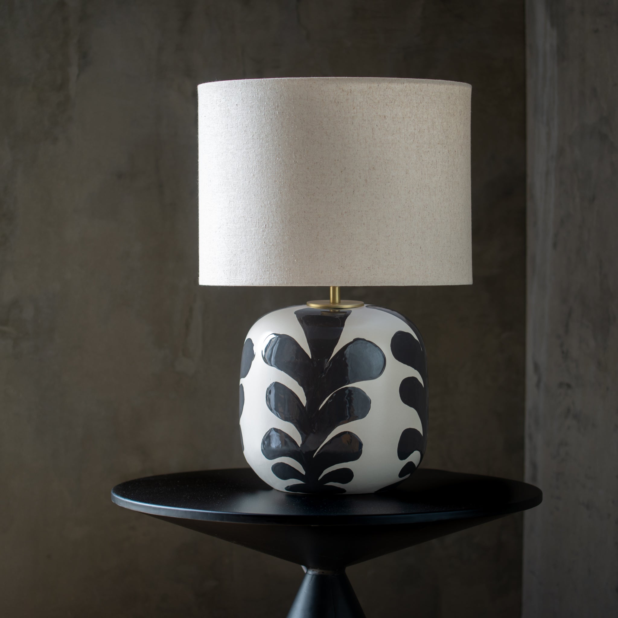 Clara Ceramic Lamp