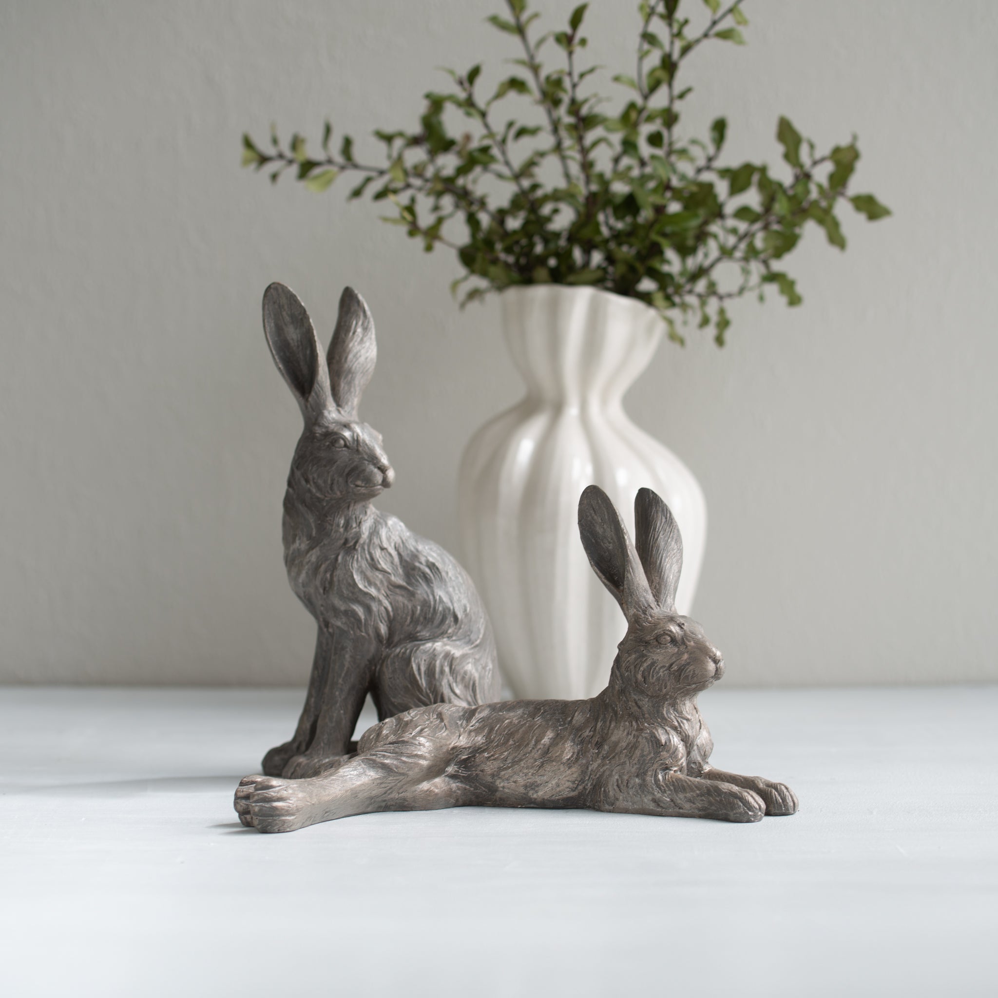 Country Hares | Medium | Pair