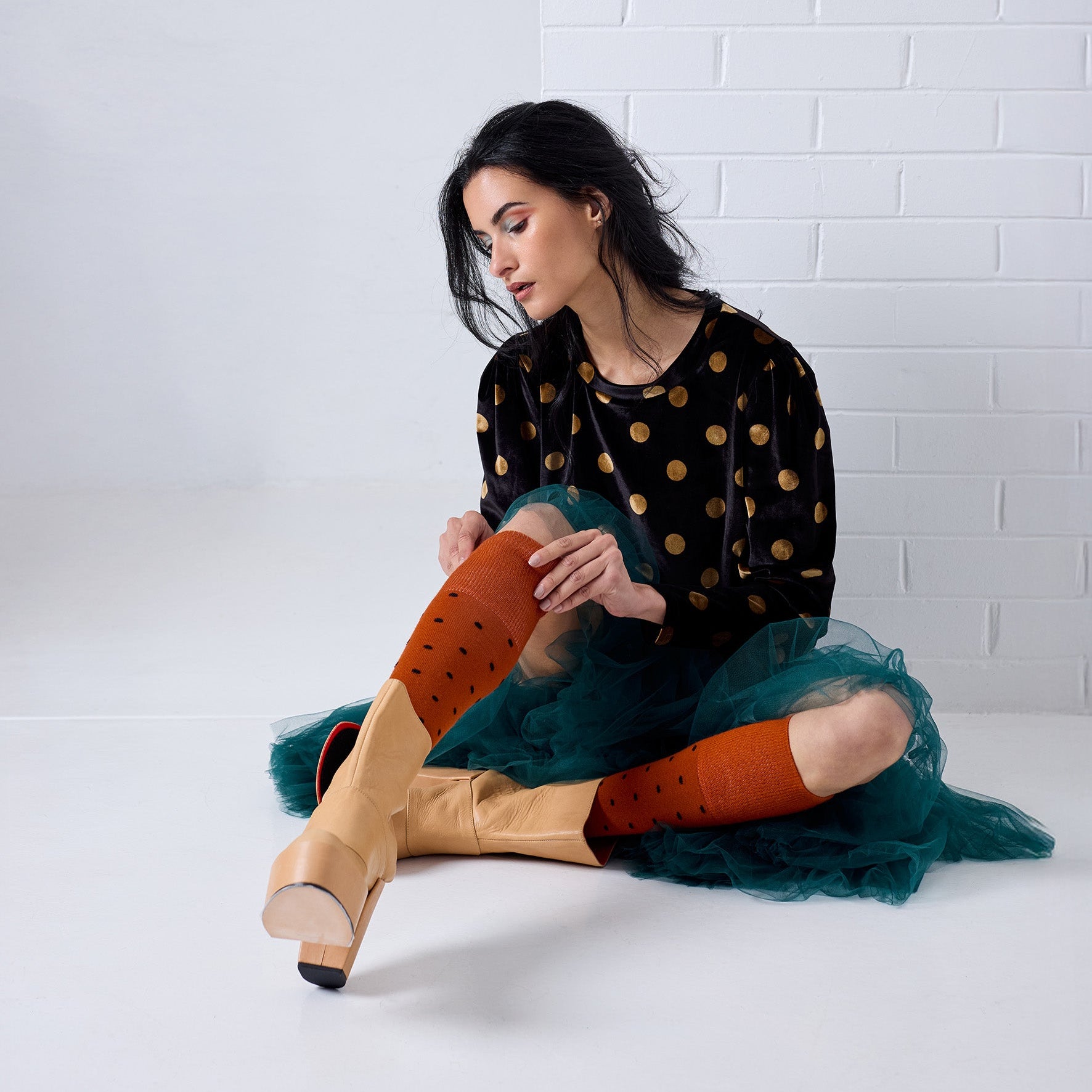 Dotty Wool Socks | Paprika | OS
