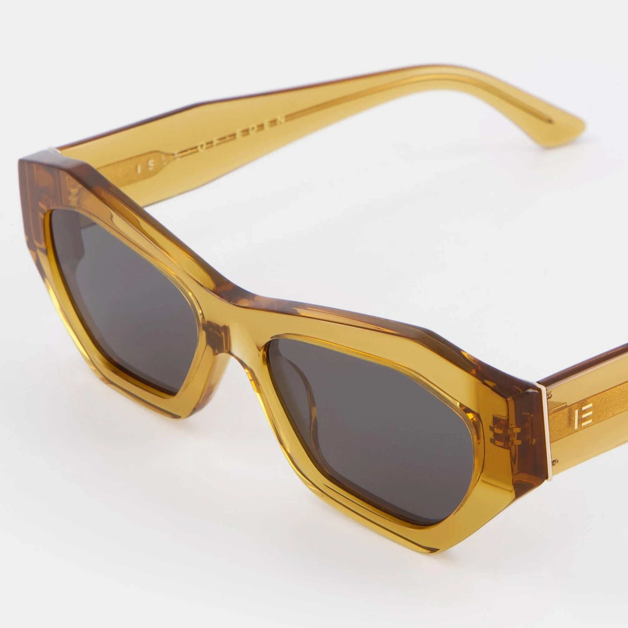 Isle of Eden Sunglasses | Emily - Cognac