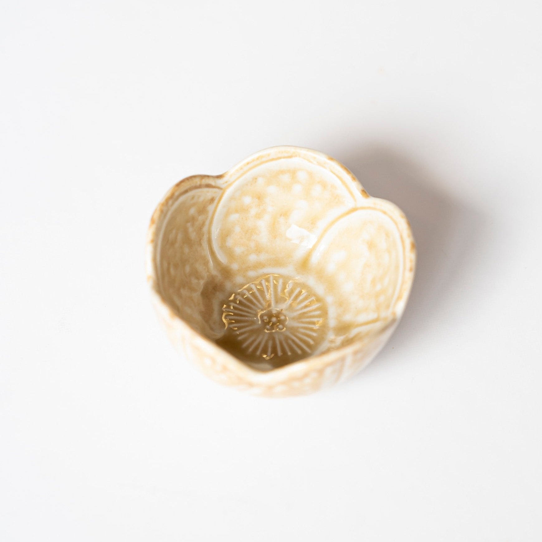 Japanese Ceramics | Sauce Dish | Ume Blossom