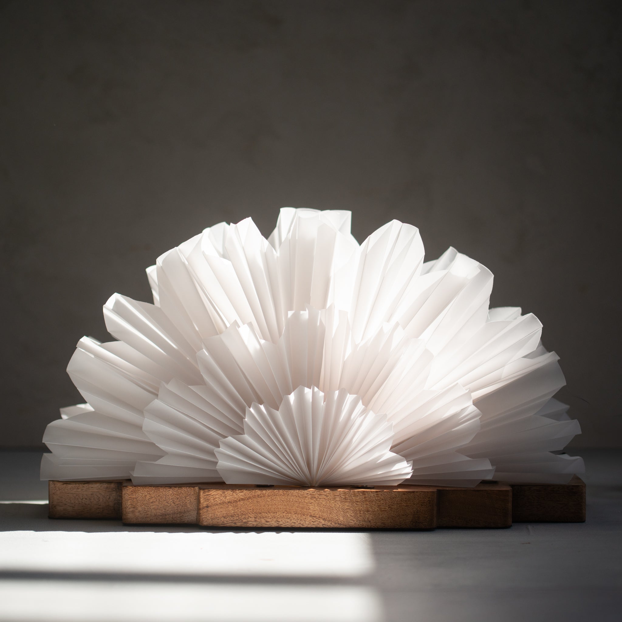 Fold | Table Lamp | Yuki