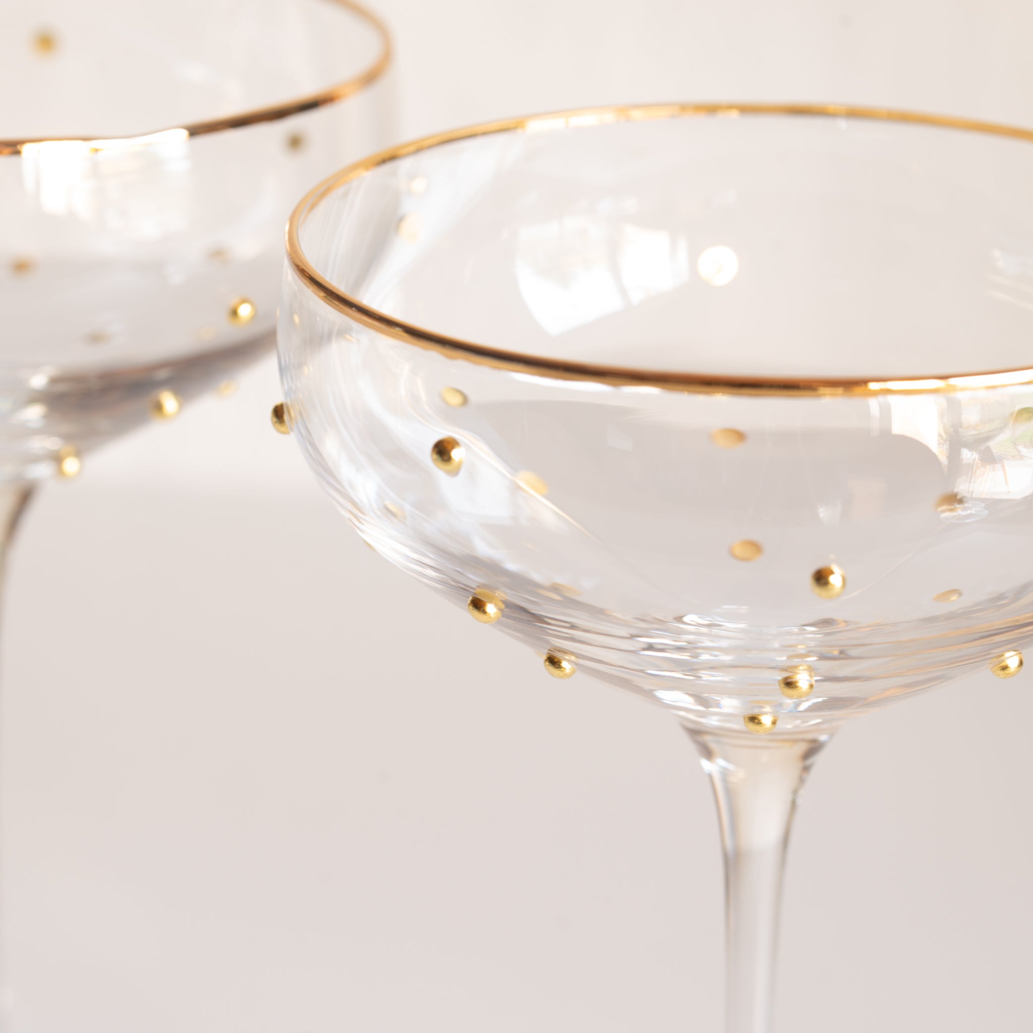 Gold Dot Coupe | Set/2 **SECONDS **