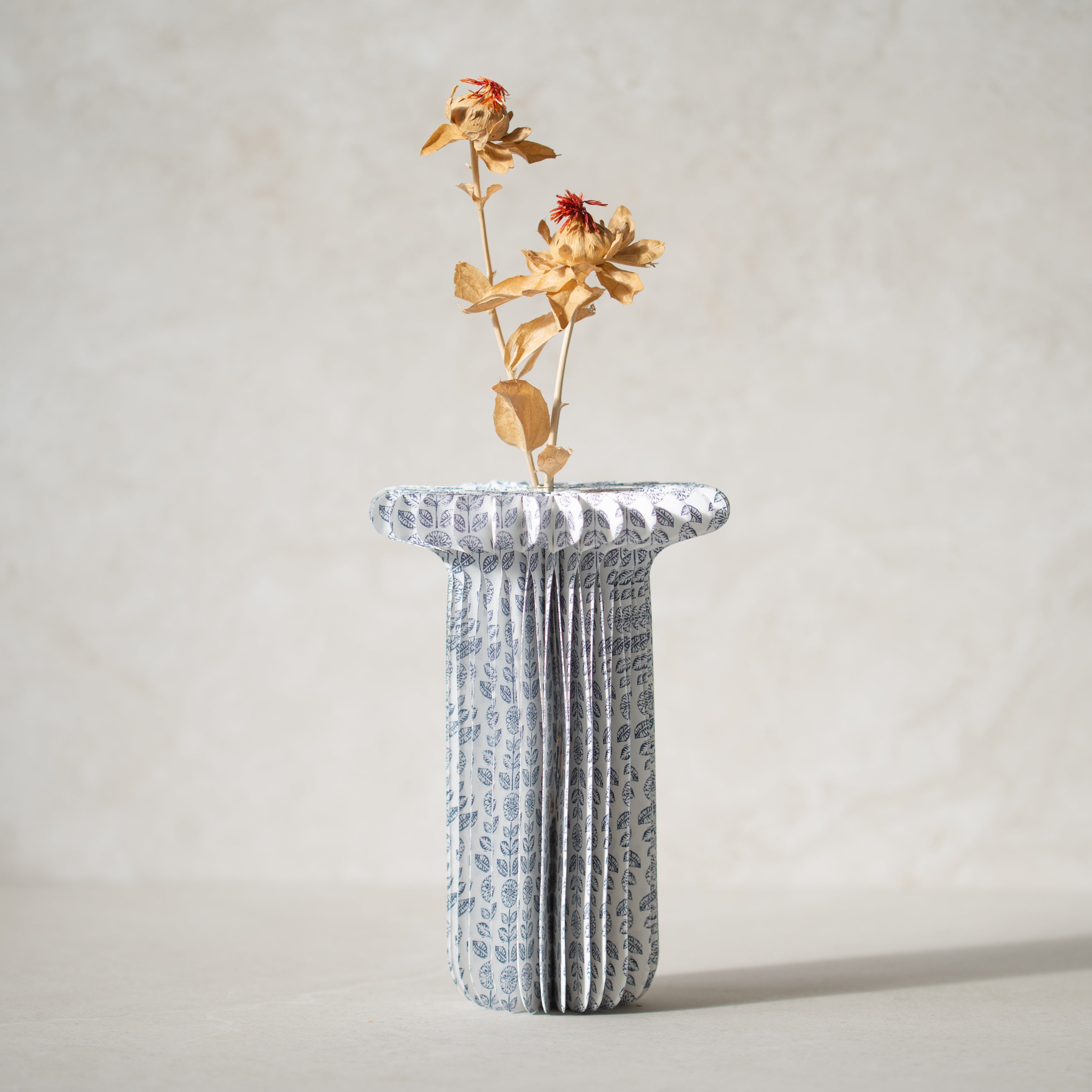 Honeycomb Vase | Mira | Print