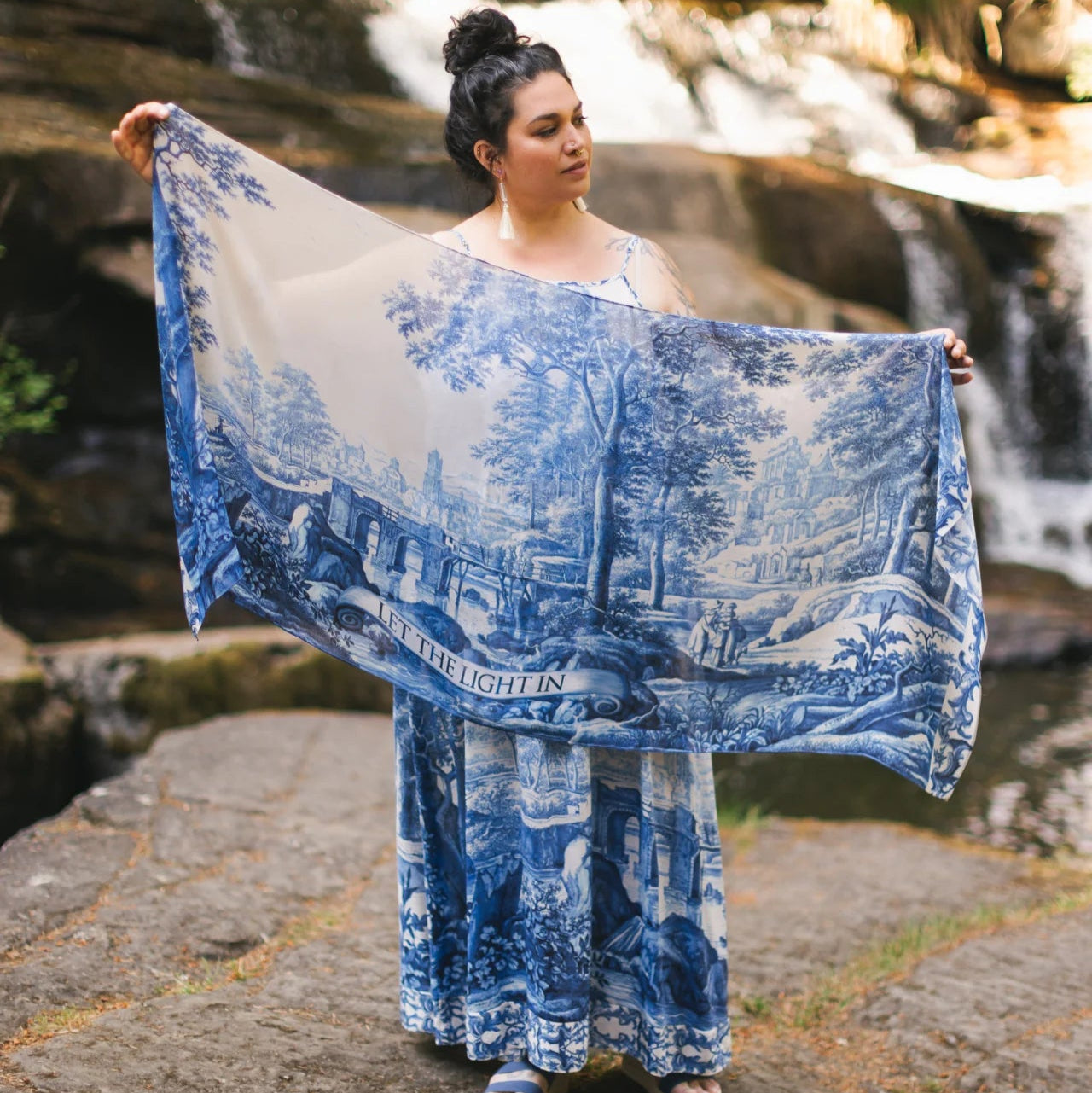 Scarf | Let The Light In