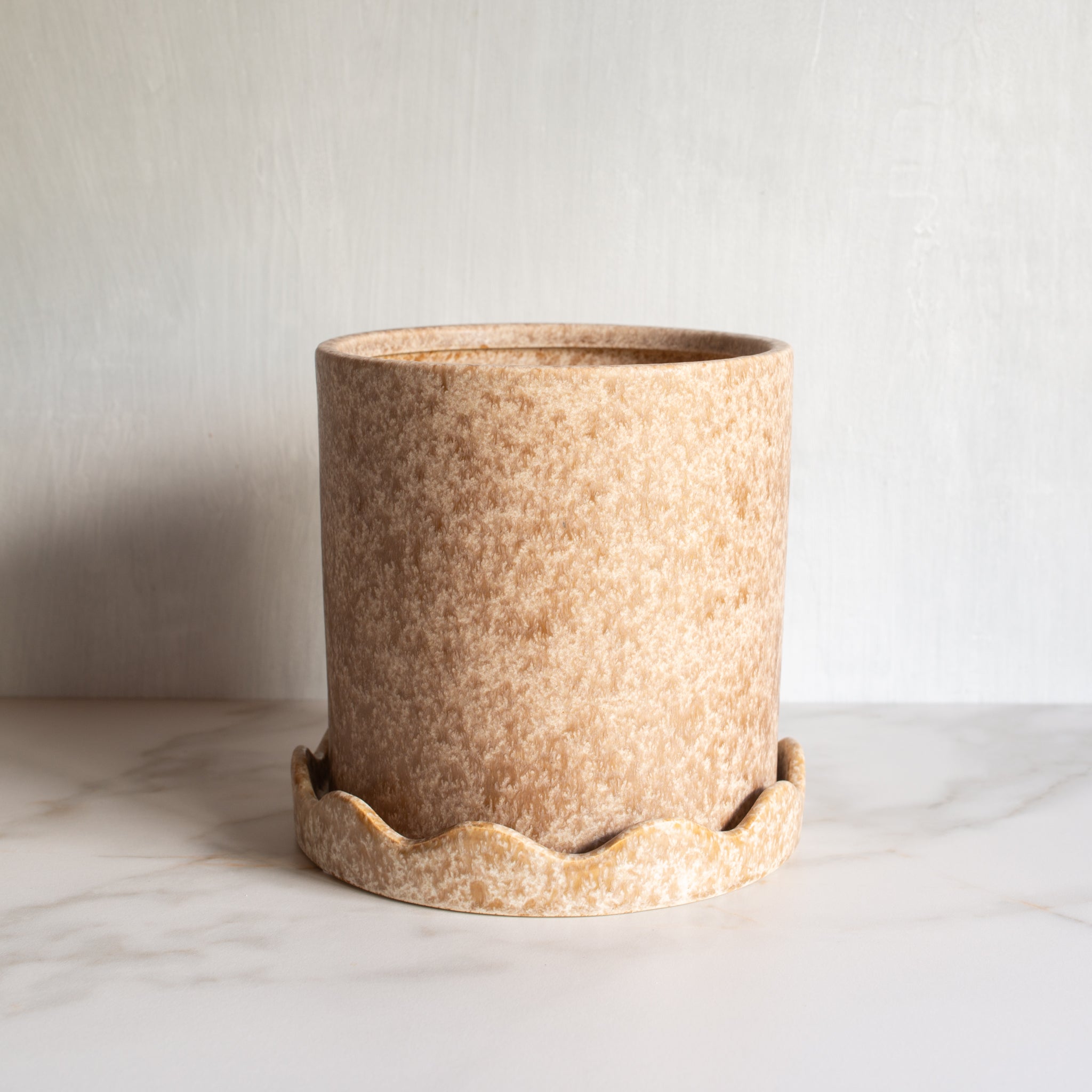 Macey Ceramic Pot w/saucer | Large