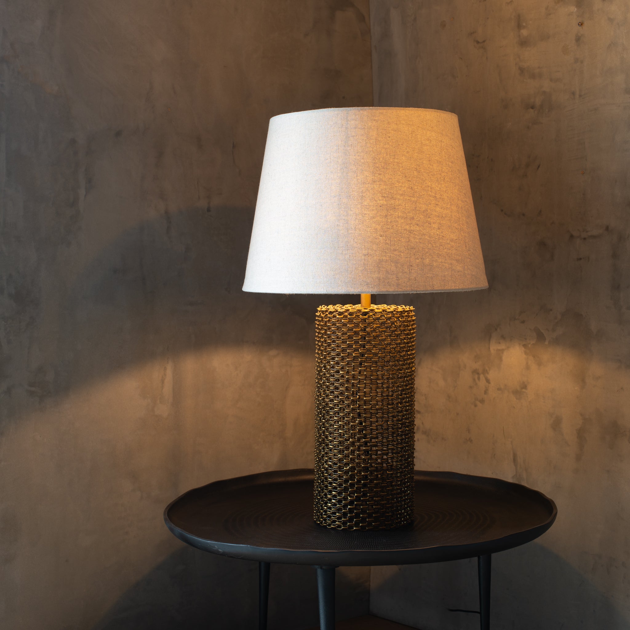 Maglia Woven Metal Table Lamp | Antique Brass