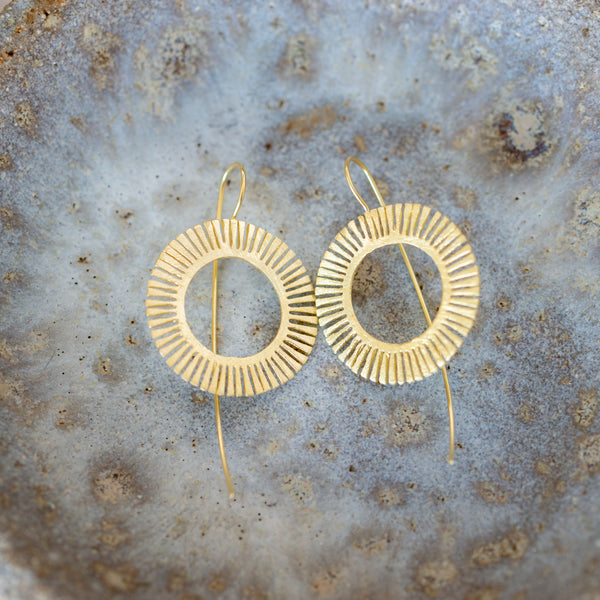 M+P | Feathered Circle Earrings