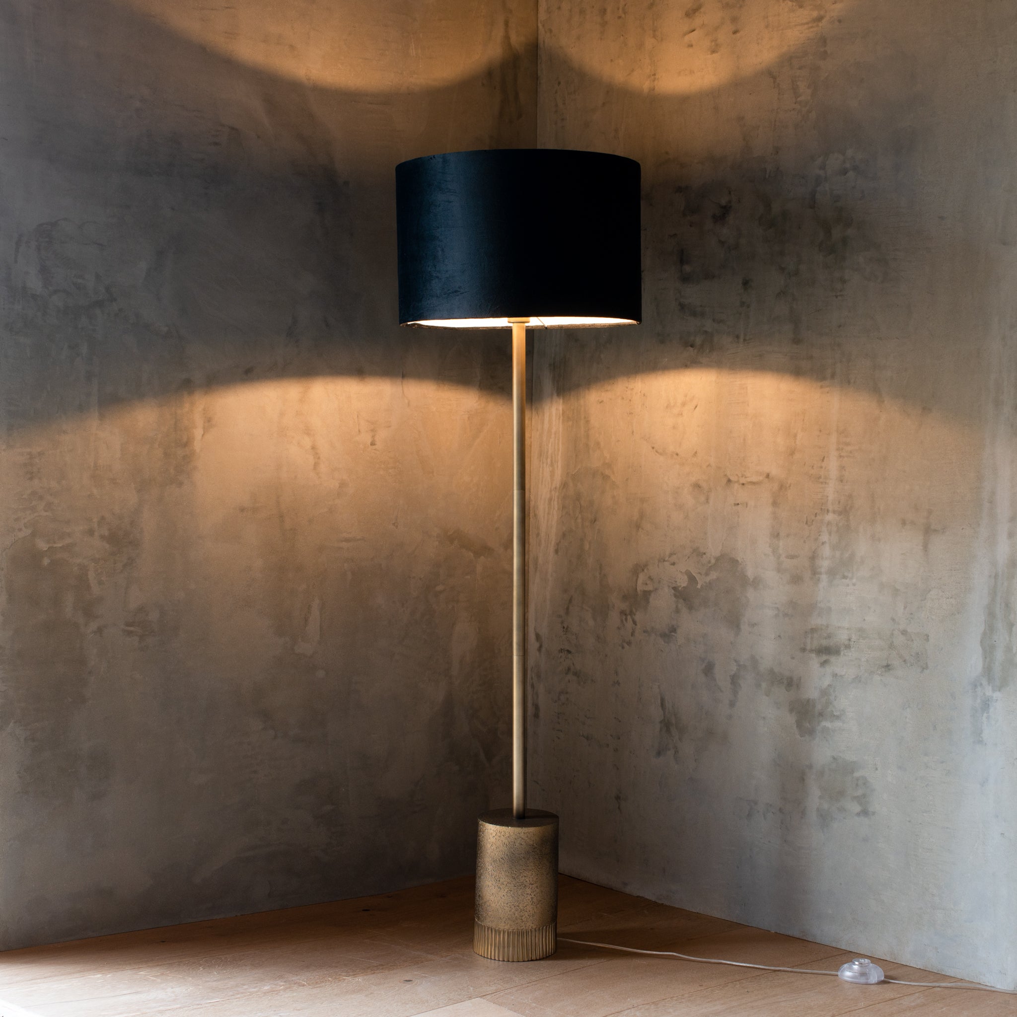 Manhattan Floor Lamp