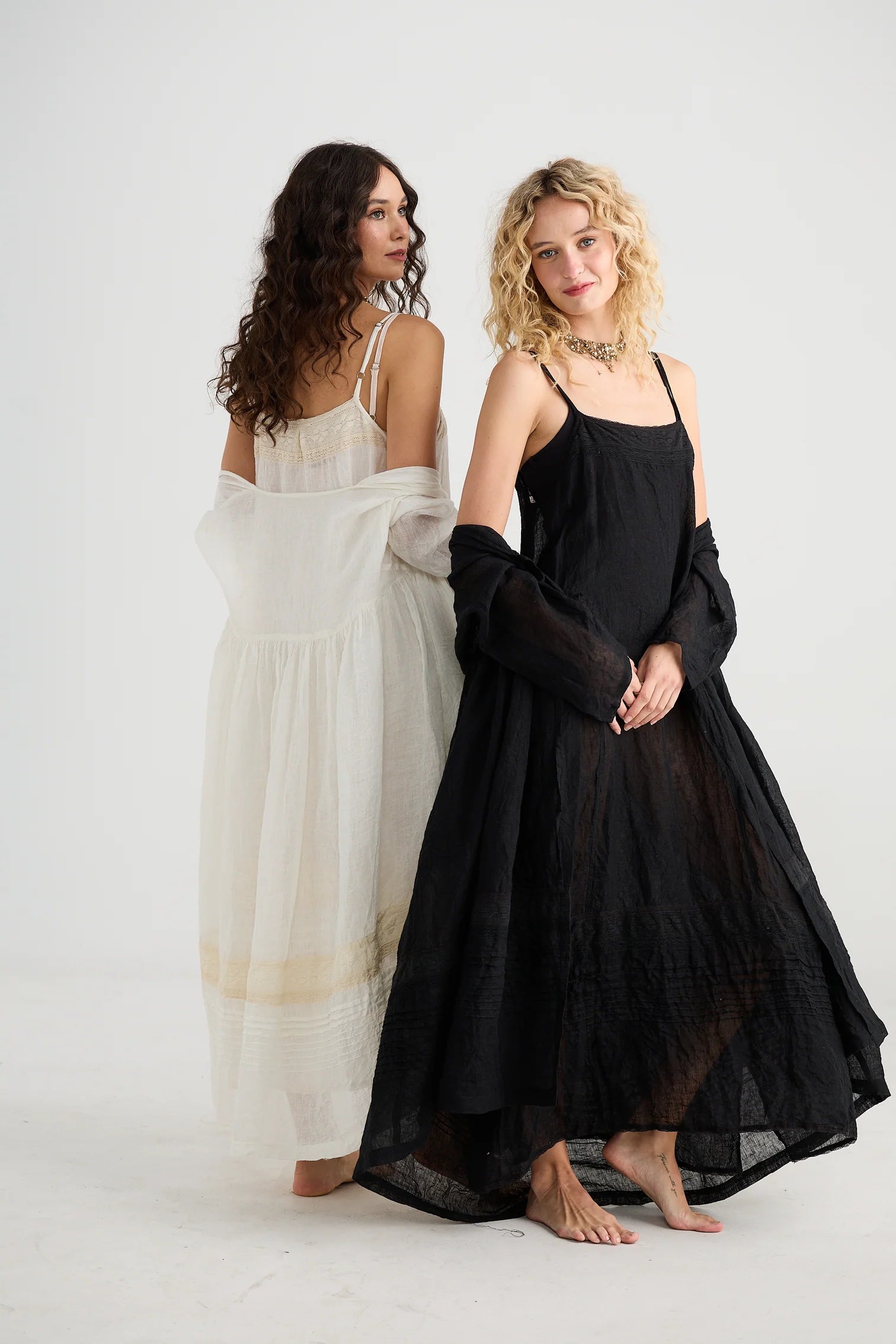 Enchantress Long Linen Coat | Cream