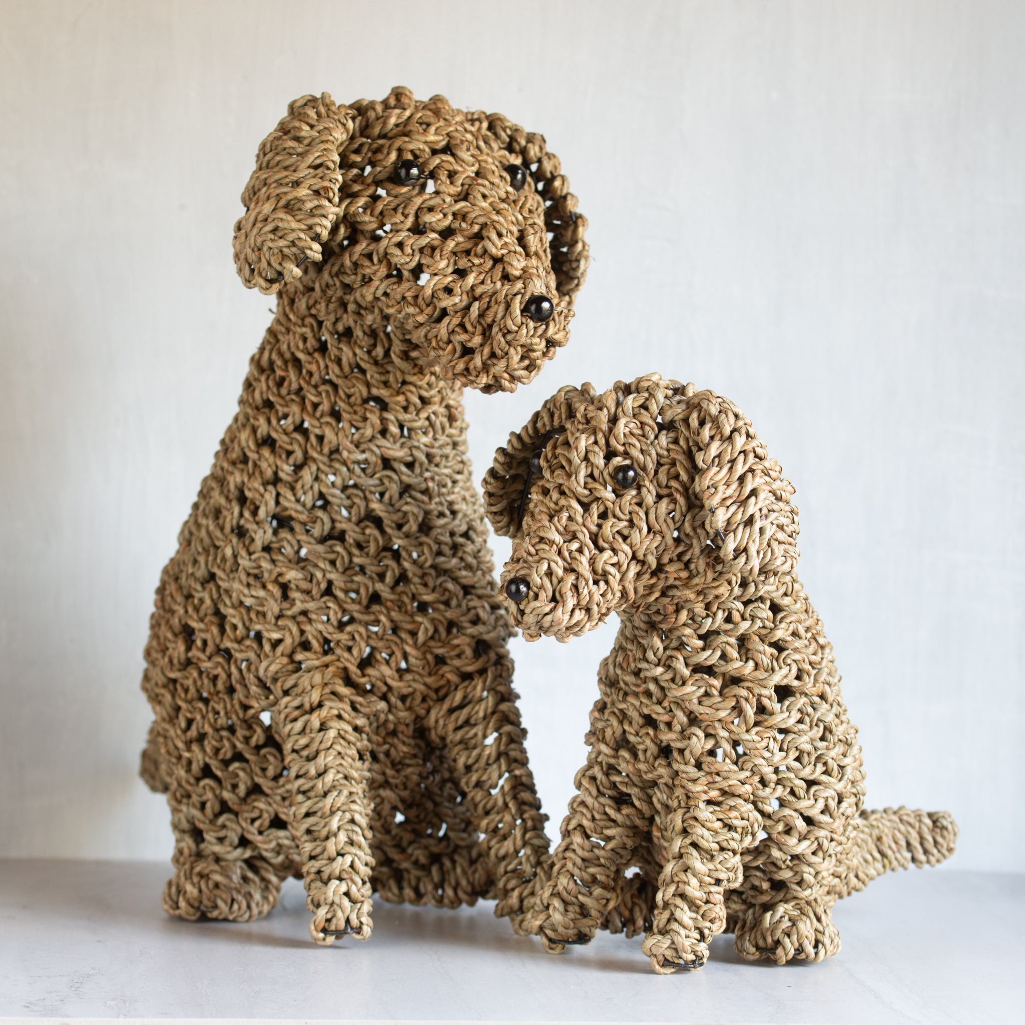 Woven Seagrass Dog | Small - Natural