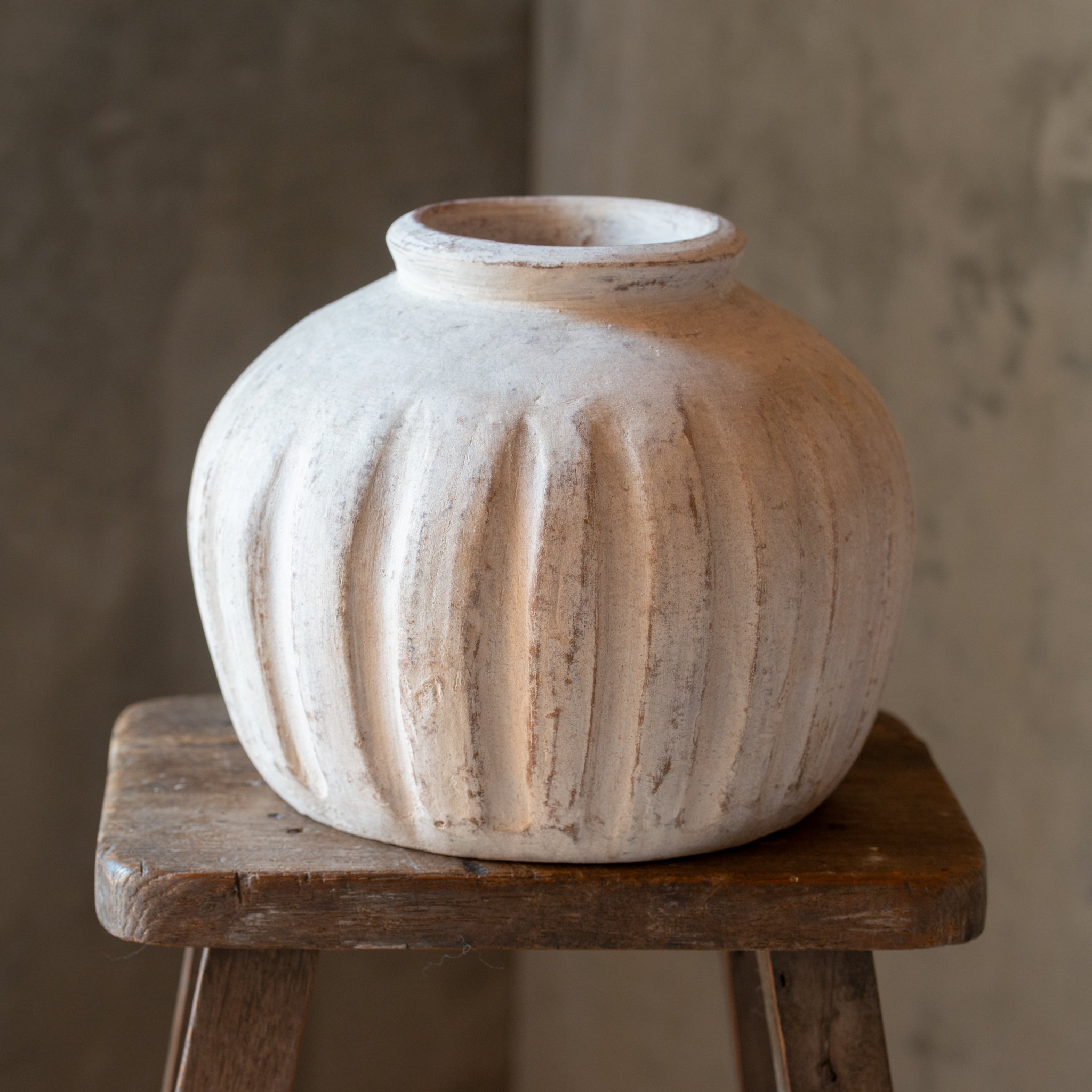 Rustic Terracotta Pot | Vertical Ribbed