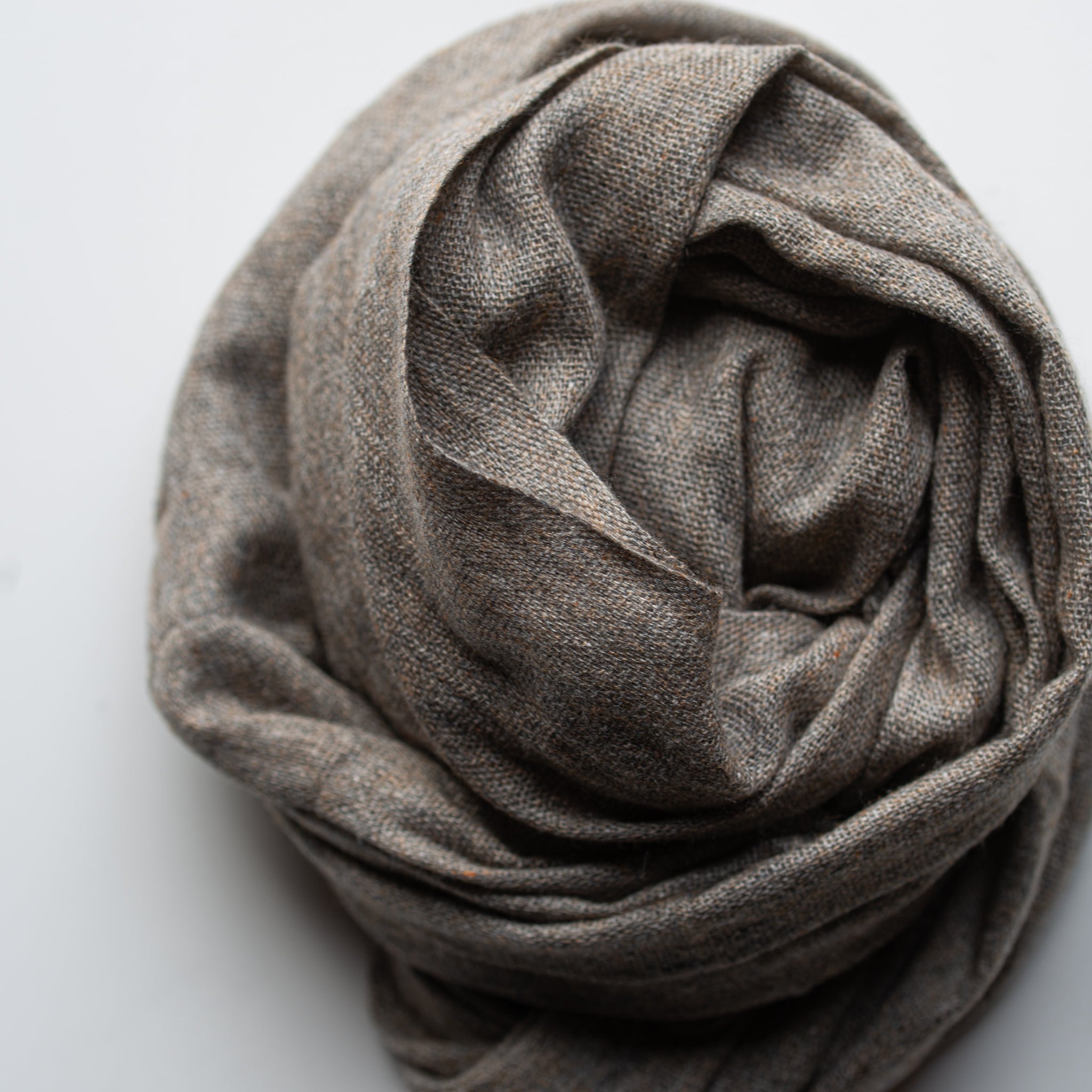 Cashmere Wool Blend Scarf | Grey Brown Fleck