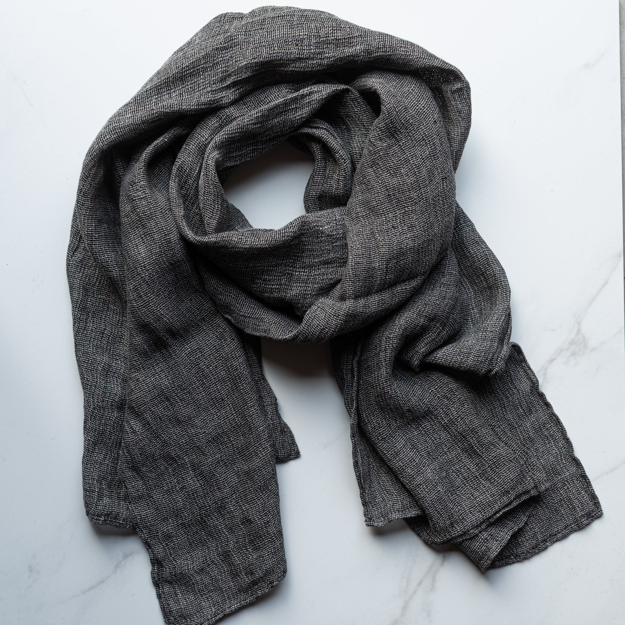 Mesh Linen Scarf | Black + White