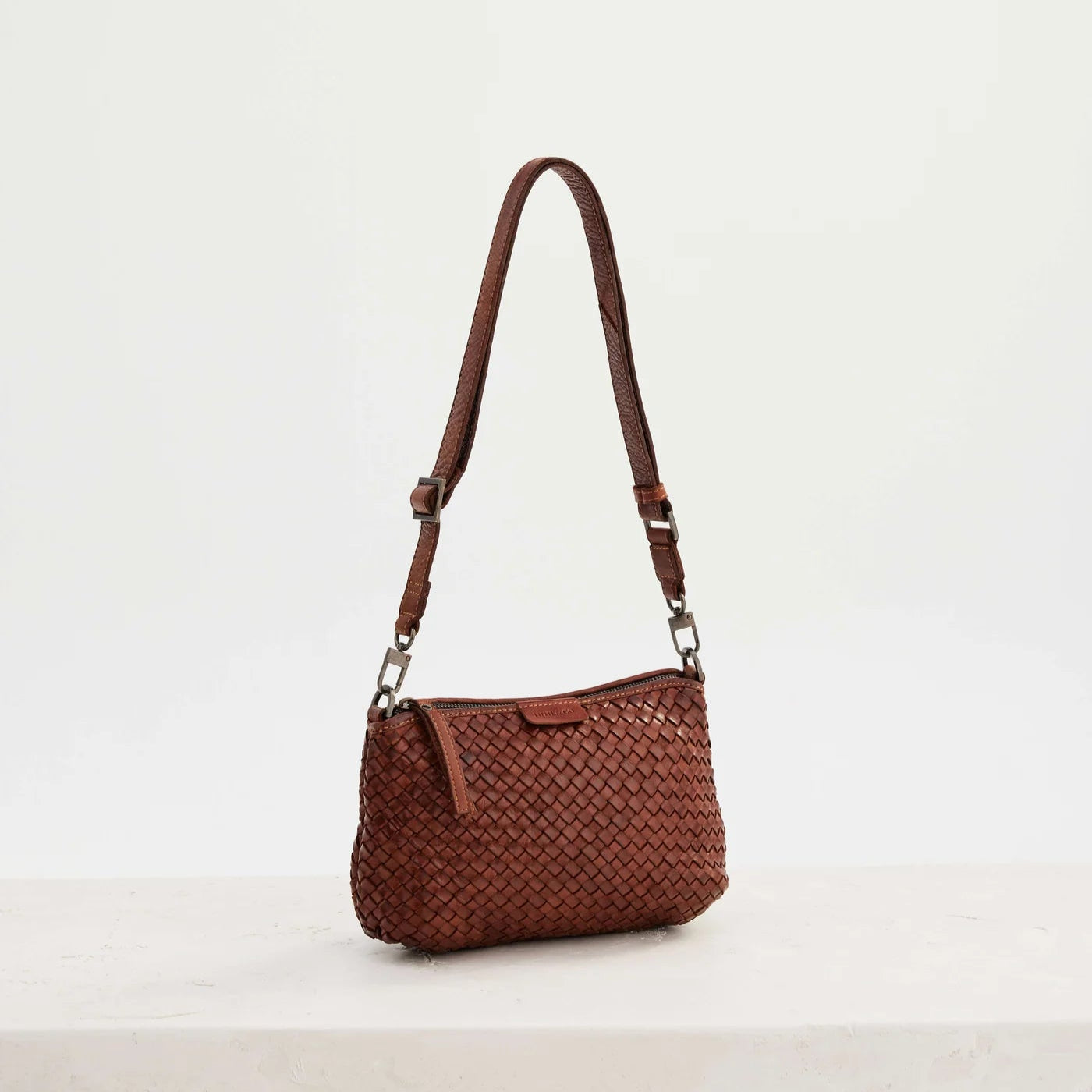 Juju & Co. | Basque Crossbody Bag | Amber
