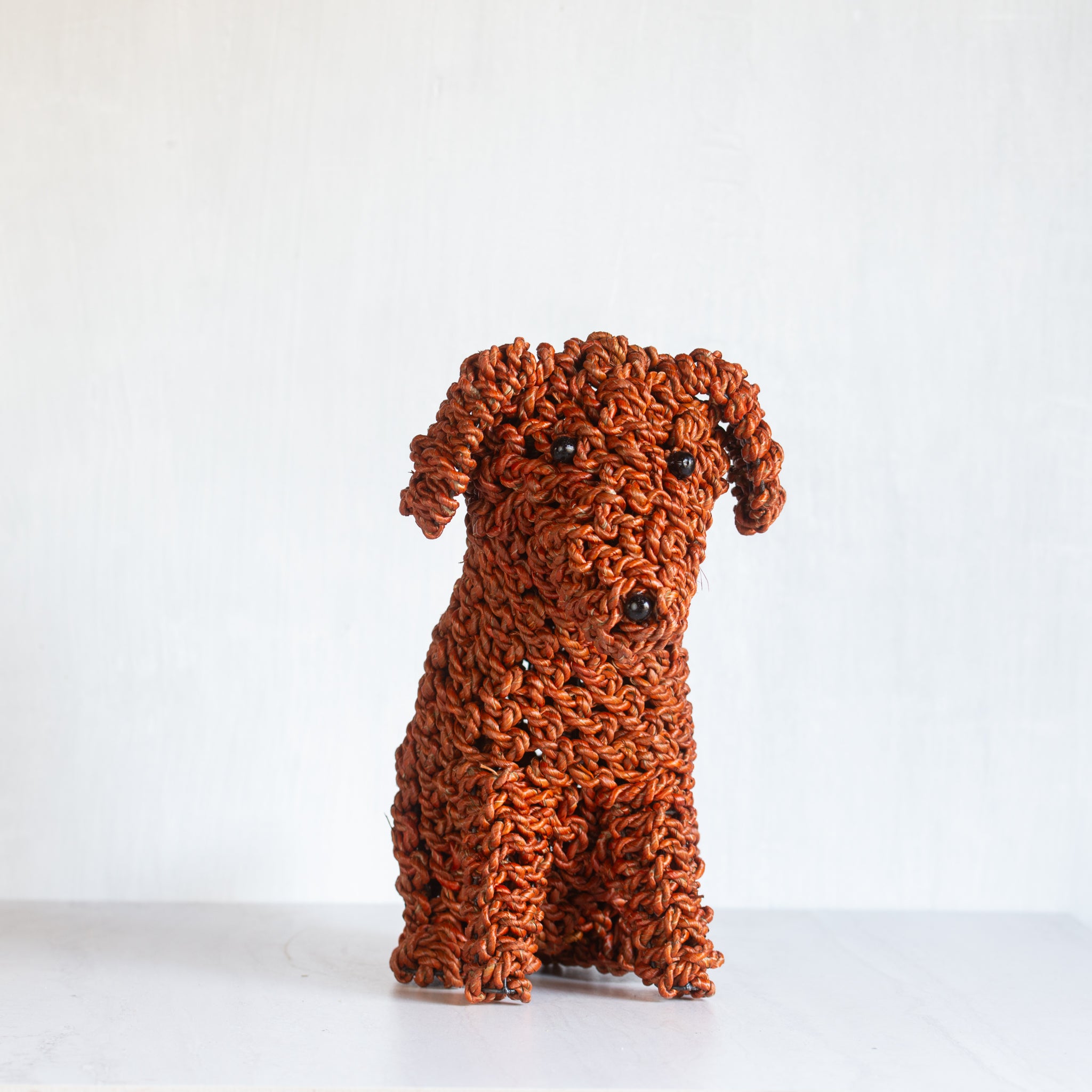 Woven Seagrass Dog | Small - Auburn Brown