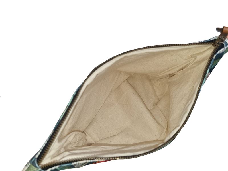 Large Pouch | Rata & Mt Cook Lily