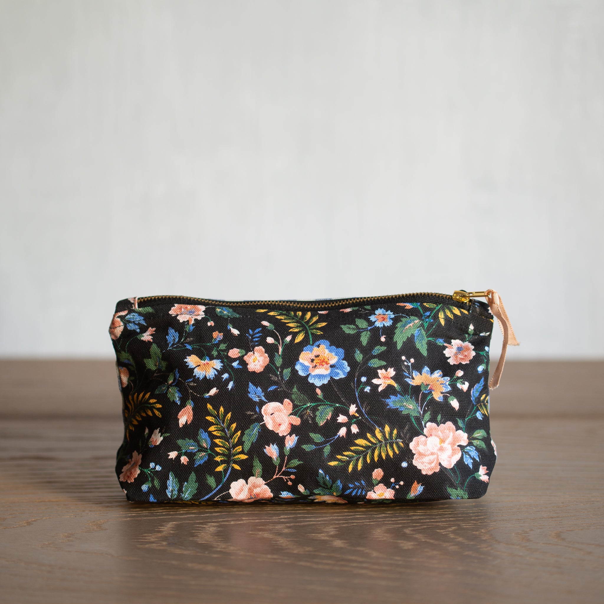 Flat Bottom Floral & Gingham Pouch | Daphne