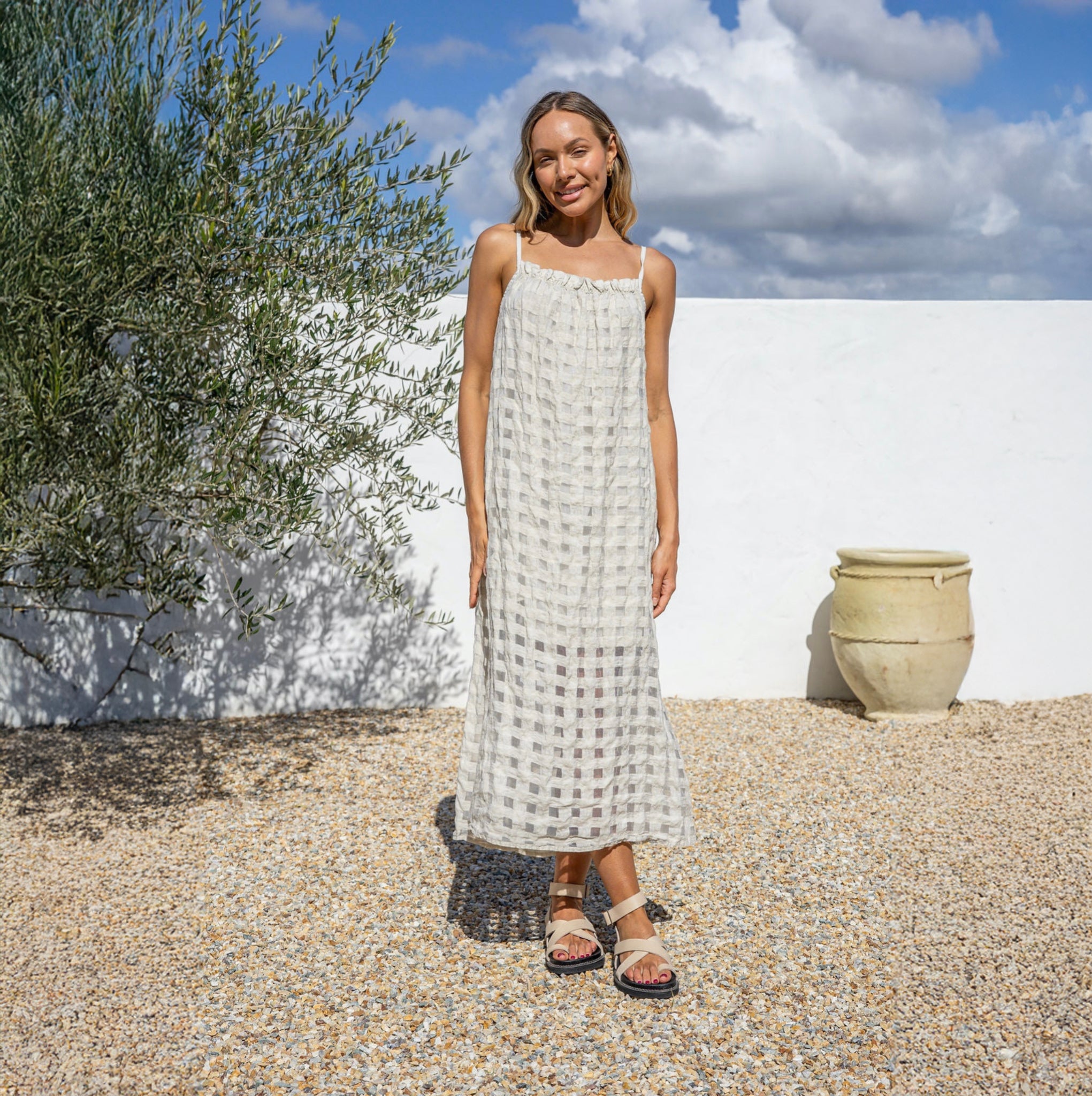 Linen Dress | Fluire | Sand