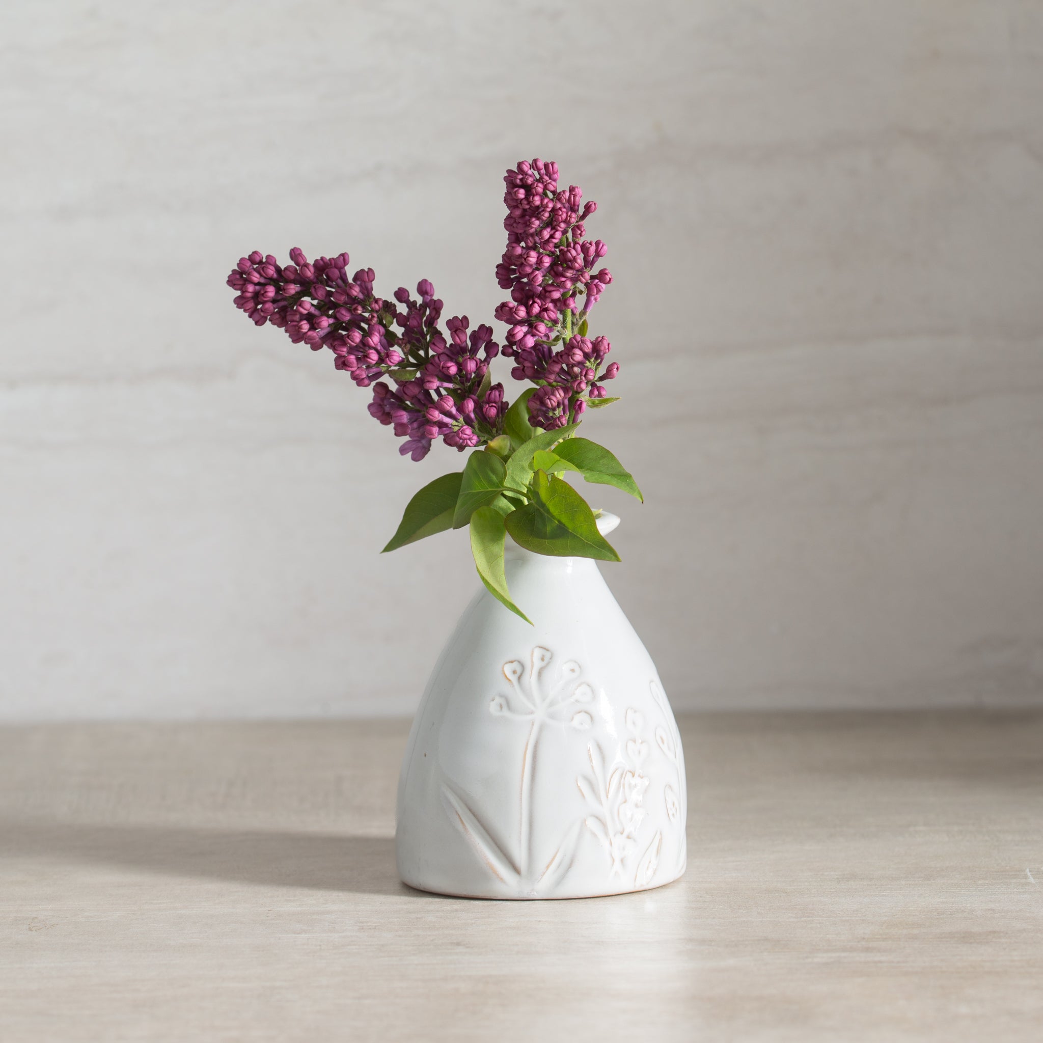 Hedgerow Ceramic Vase Short | White