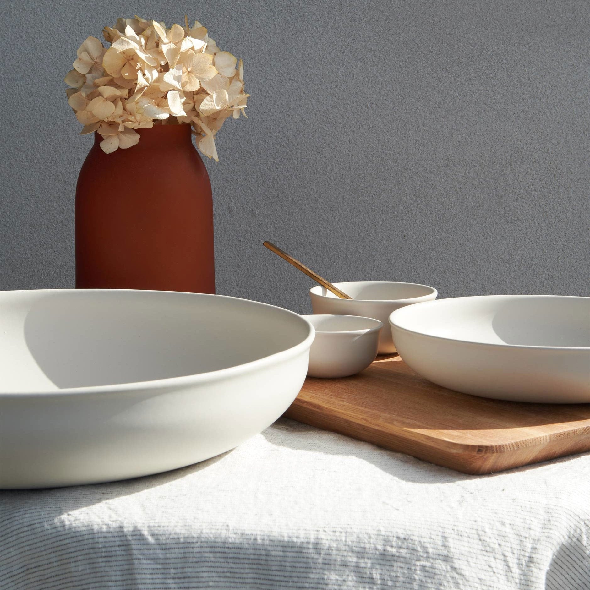 Low Serving Bowl | Large | Halo | Oat