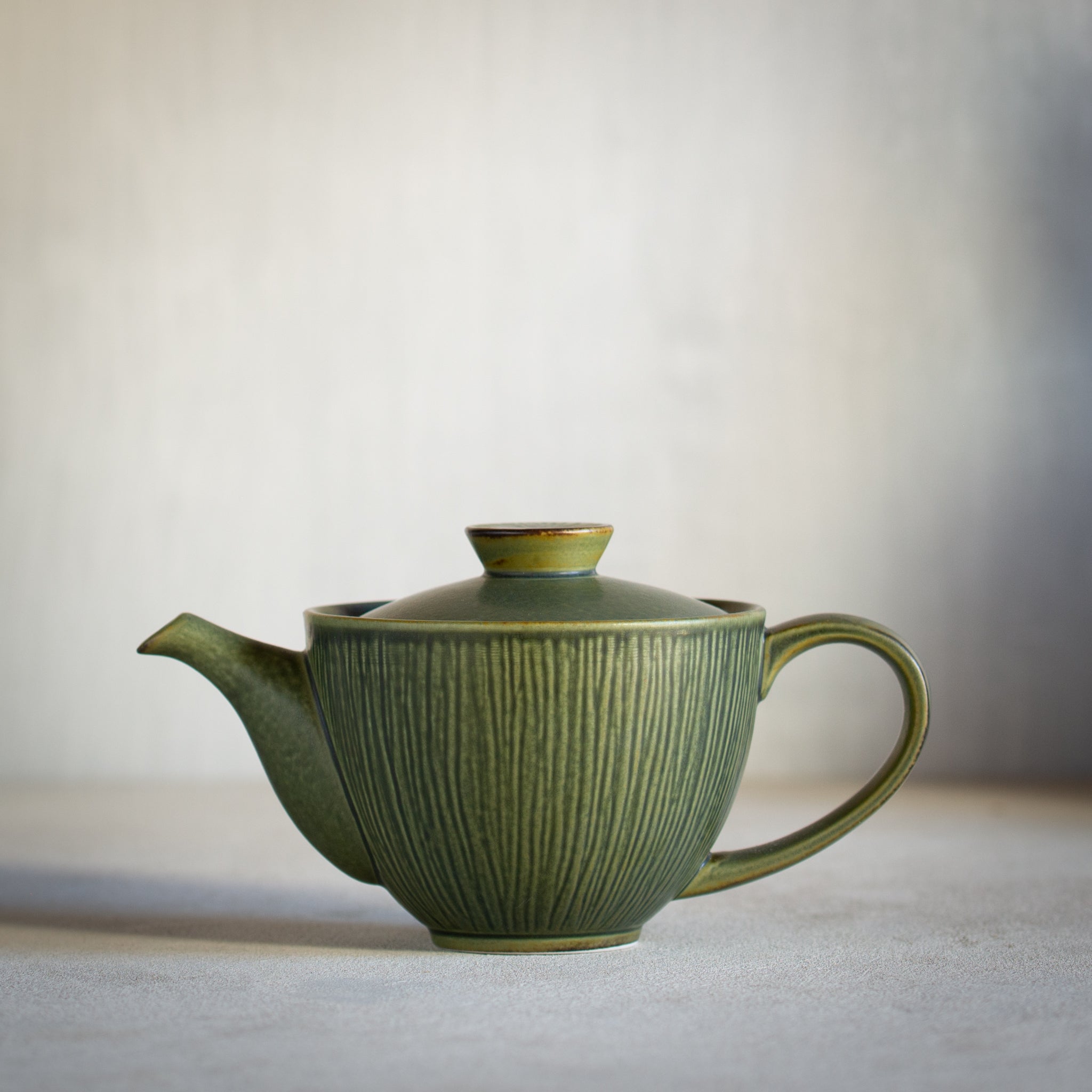 Japanese Ceramics | Sencha Green Ridged Teapot