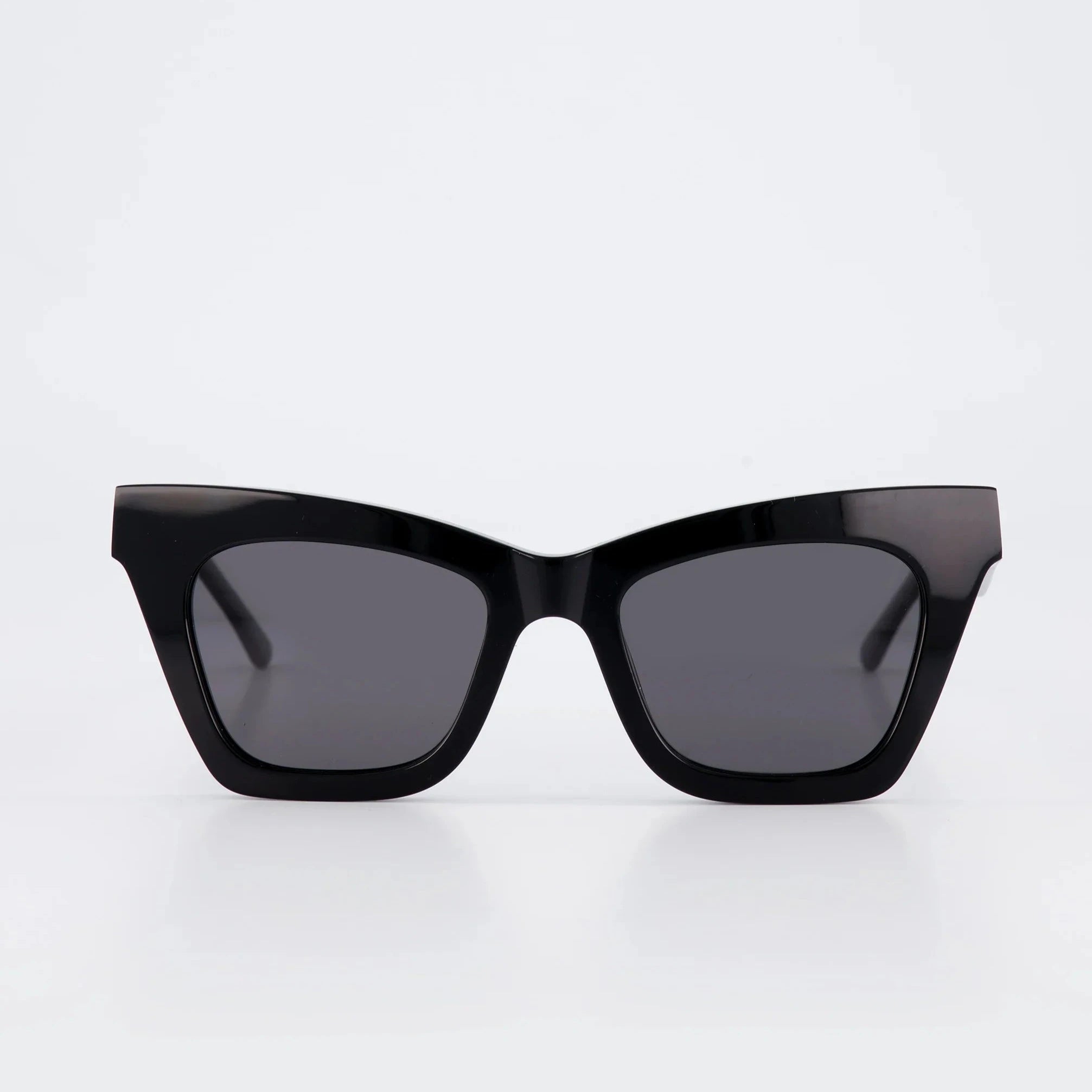 Isle of Eden Sunglasses | Sienna - Black