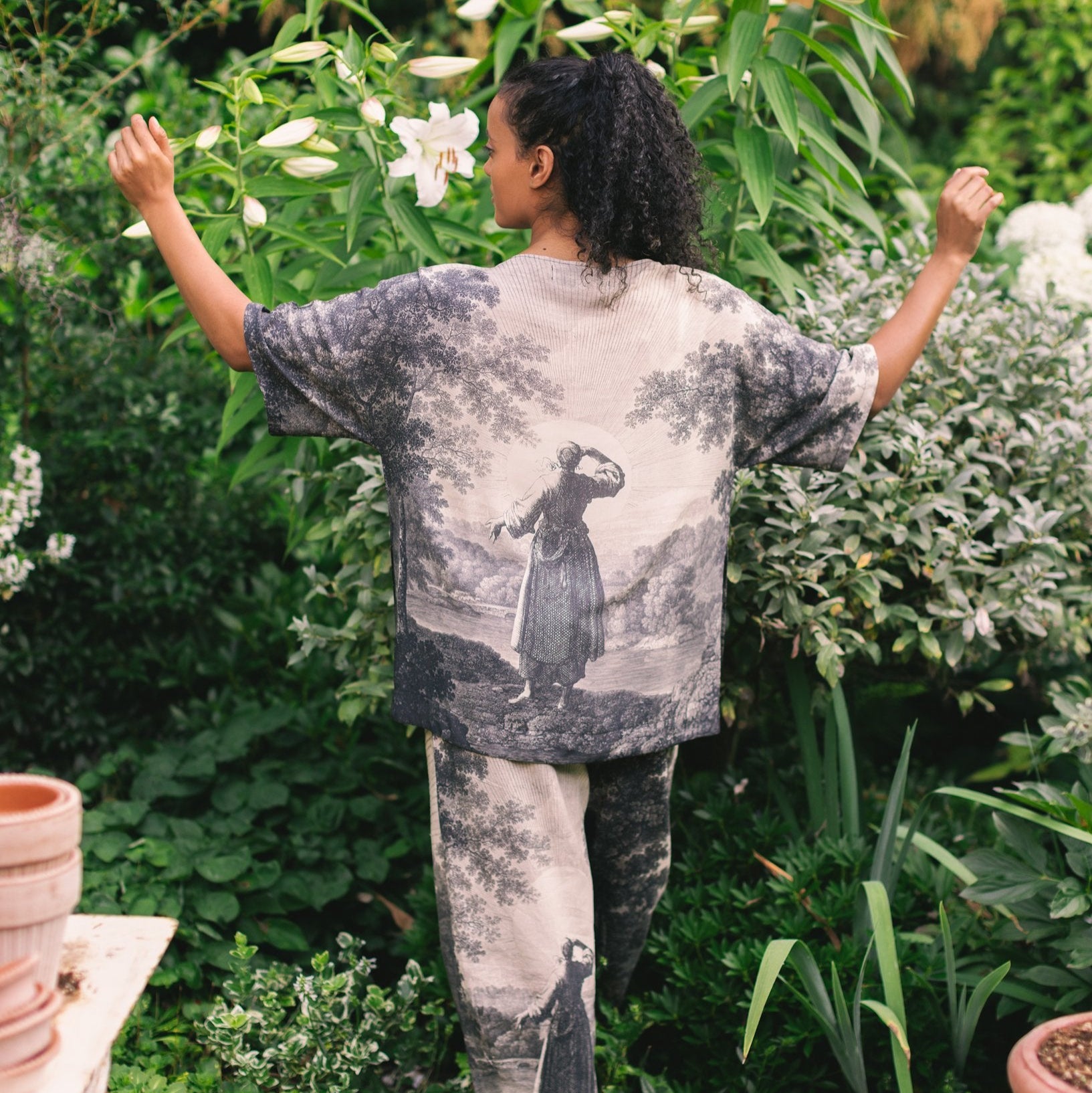 Luxe Tee | Still I Rise