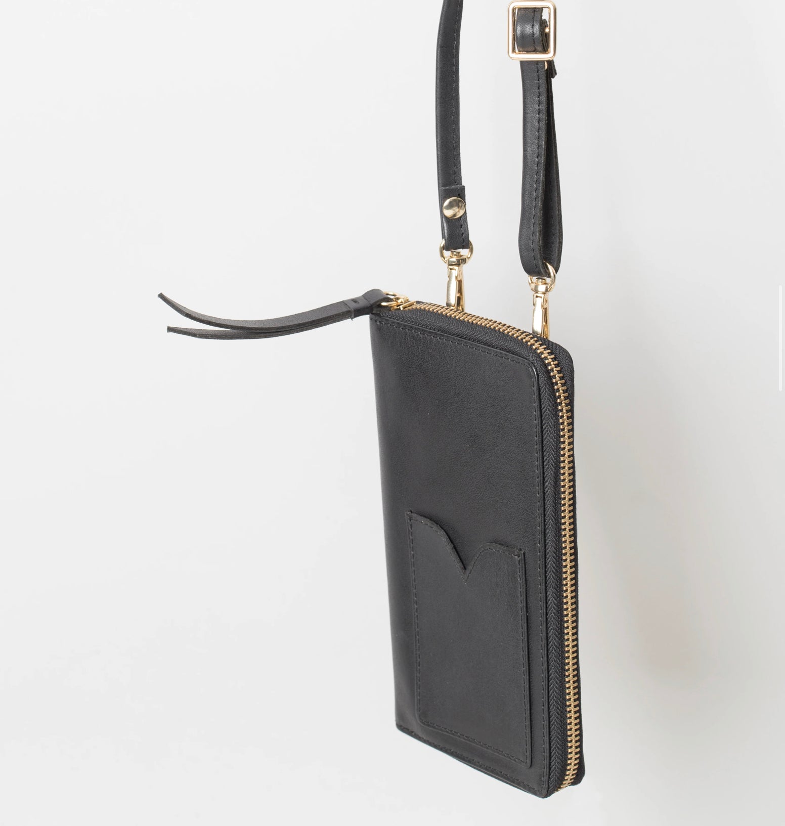 Juju & Co. | Phone Sling Wallet | Black