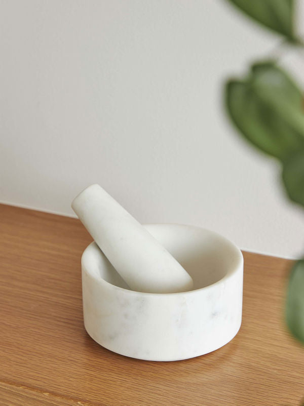 Ora Marble Mortar & Pestle | White - 13cm x 7cm