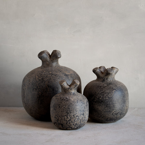 Pomegranate Vase | Antique Black - Dry Use Only