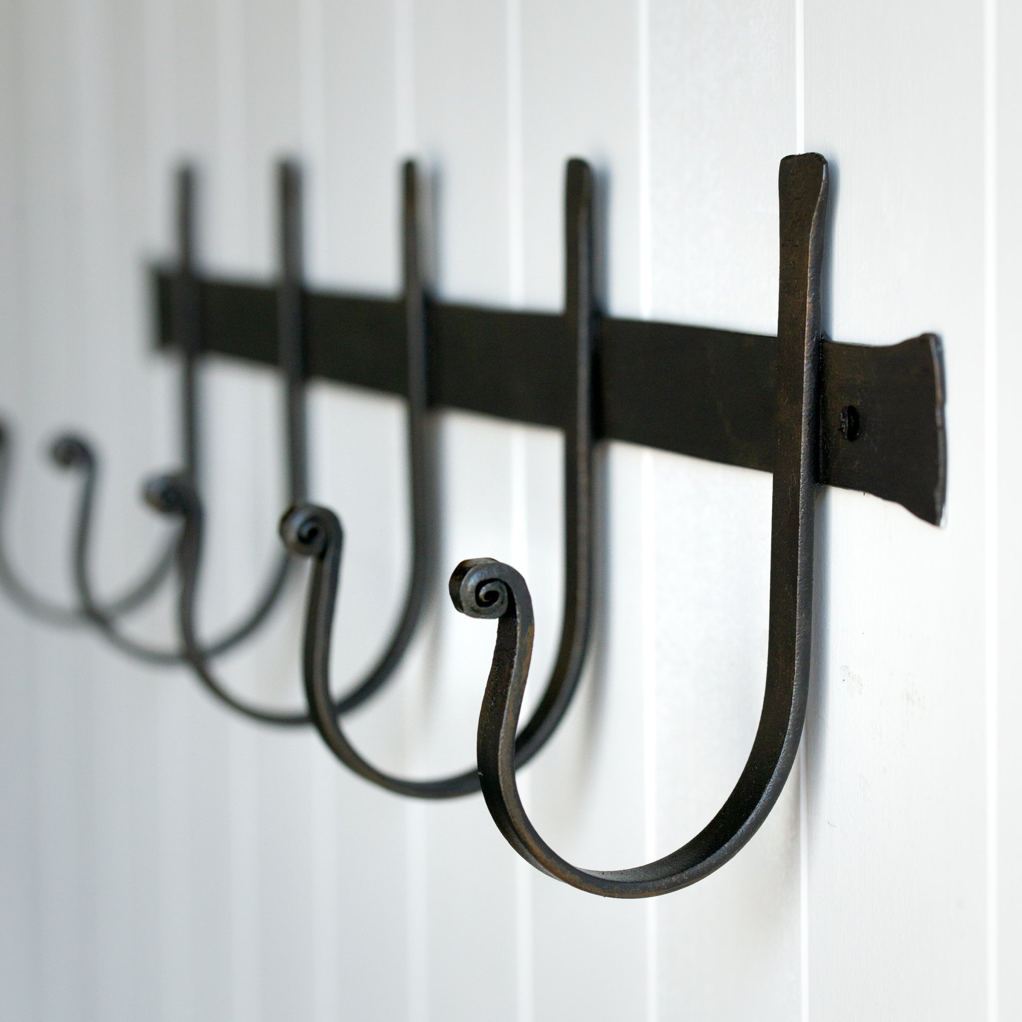 Iron Five Hook | Brush Black