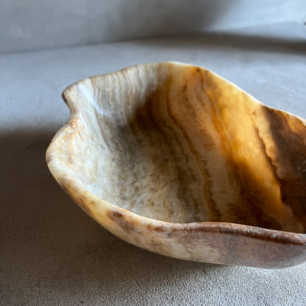 Marble Onyx Ripple Bowls | Example 3