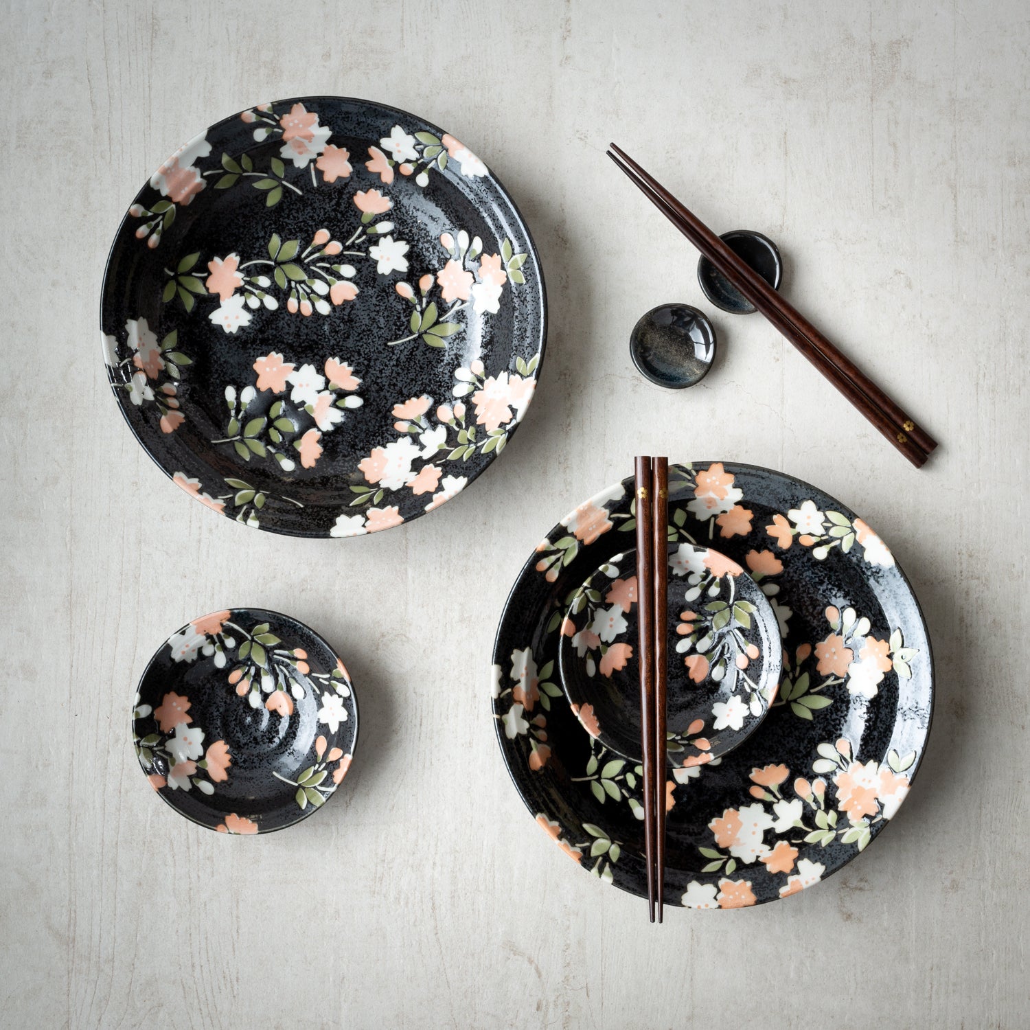 Japanese Ceramics | Floral Bowls Set
