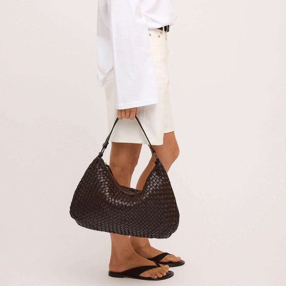 Juju & Co. | Leather Basque Slouchy | Chocolate