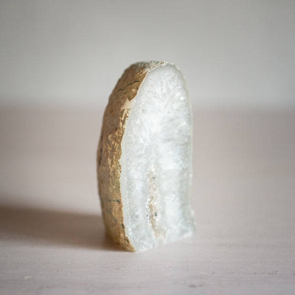 Agate Geode | B