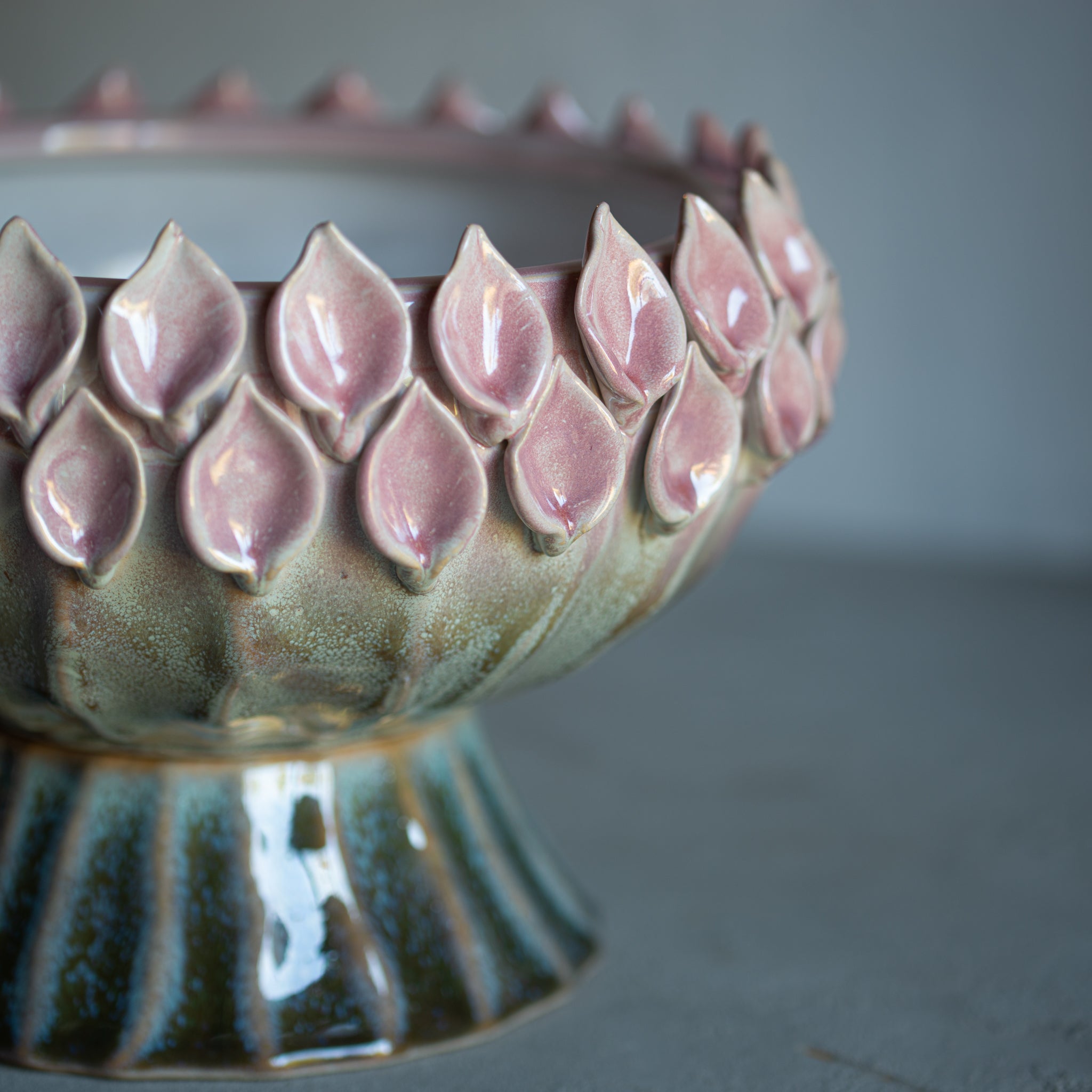 Bella Ceramic Pedestal Bowl