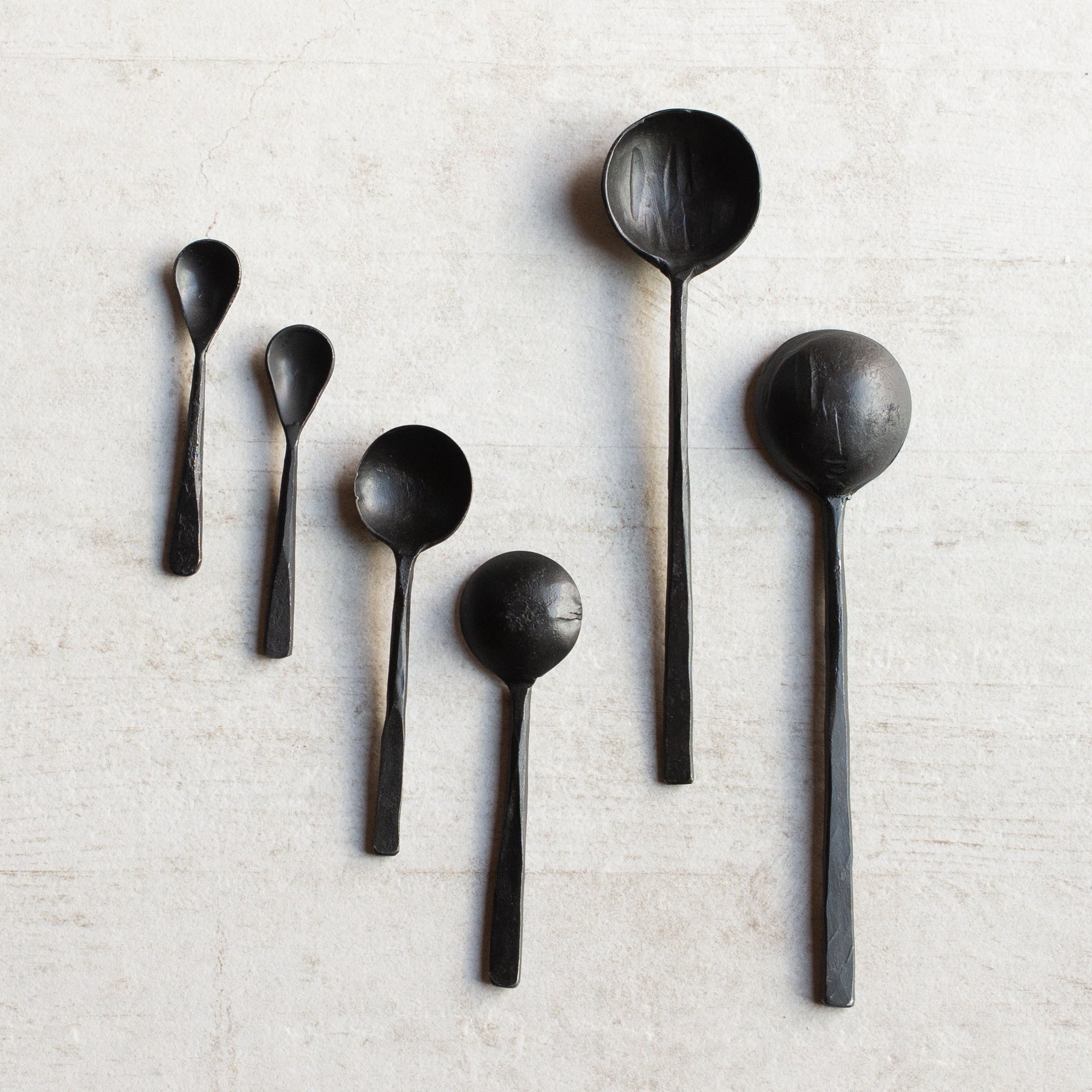 Hammered Salt Spoon | 8cm | Burnished