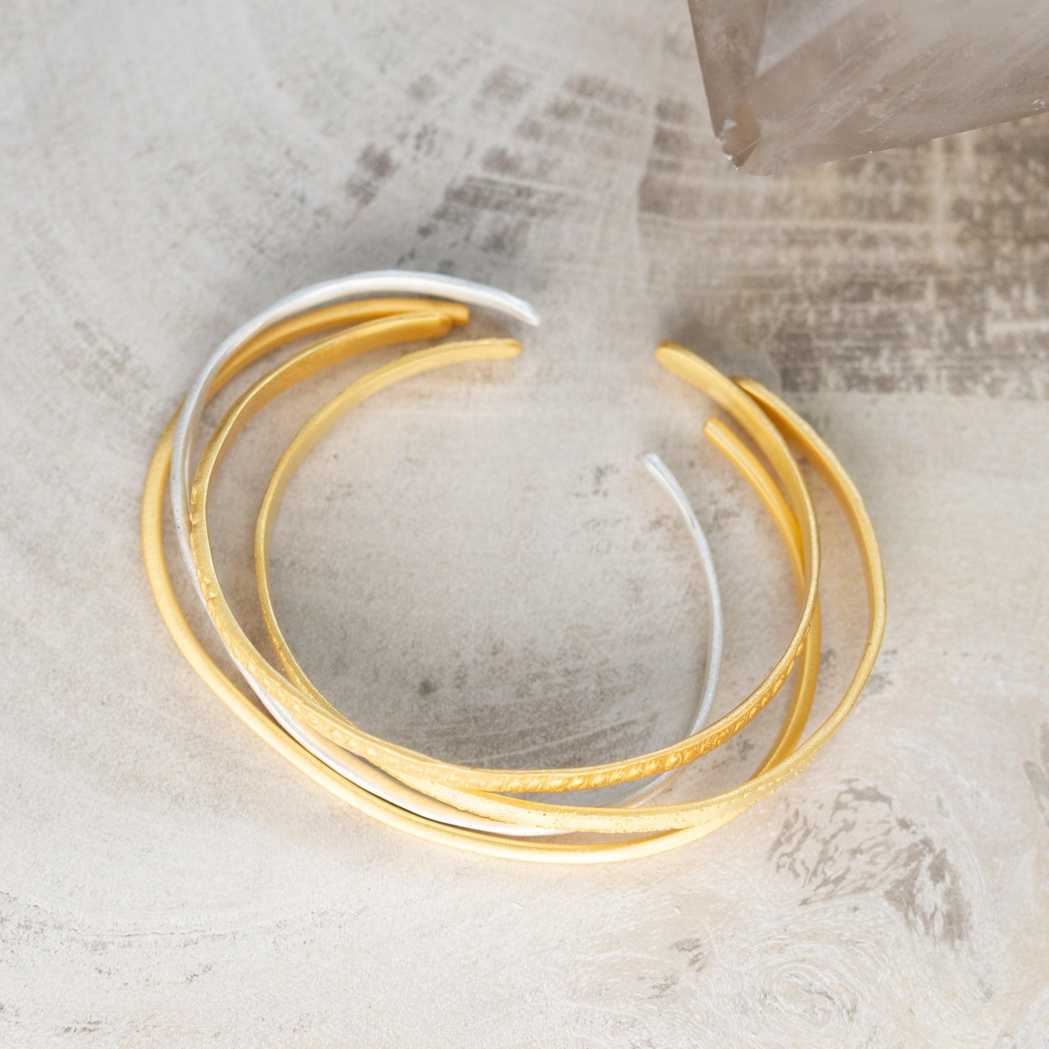 Crafted | Devi | Gold | Fua Cuff