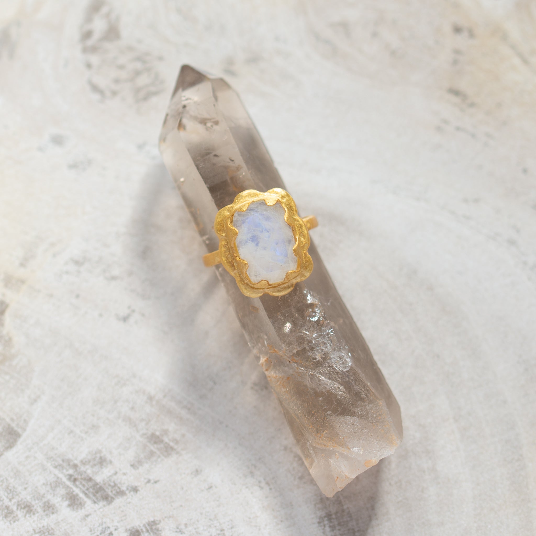 Crafted | Lune | Ring