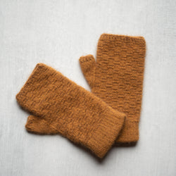 Dash Fingerless Mittens | Possum Merino [Gold]