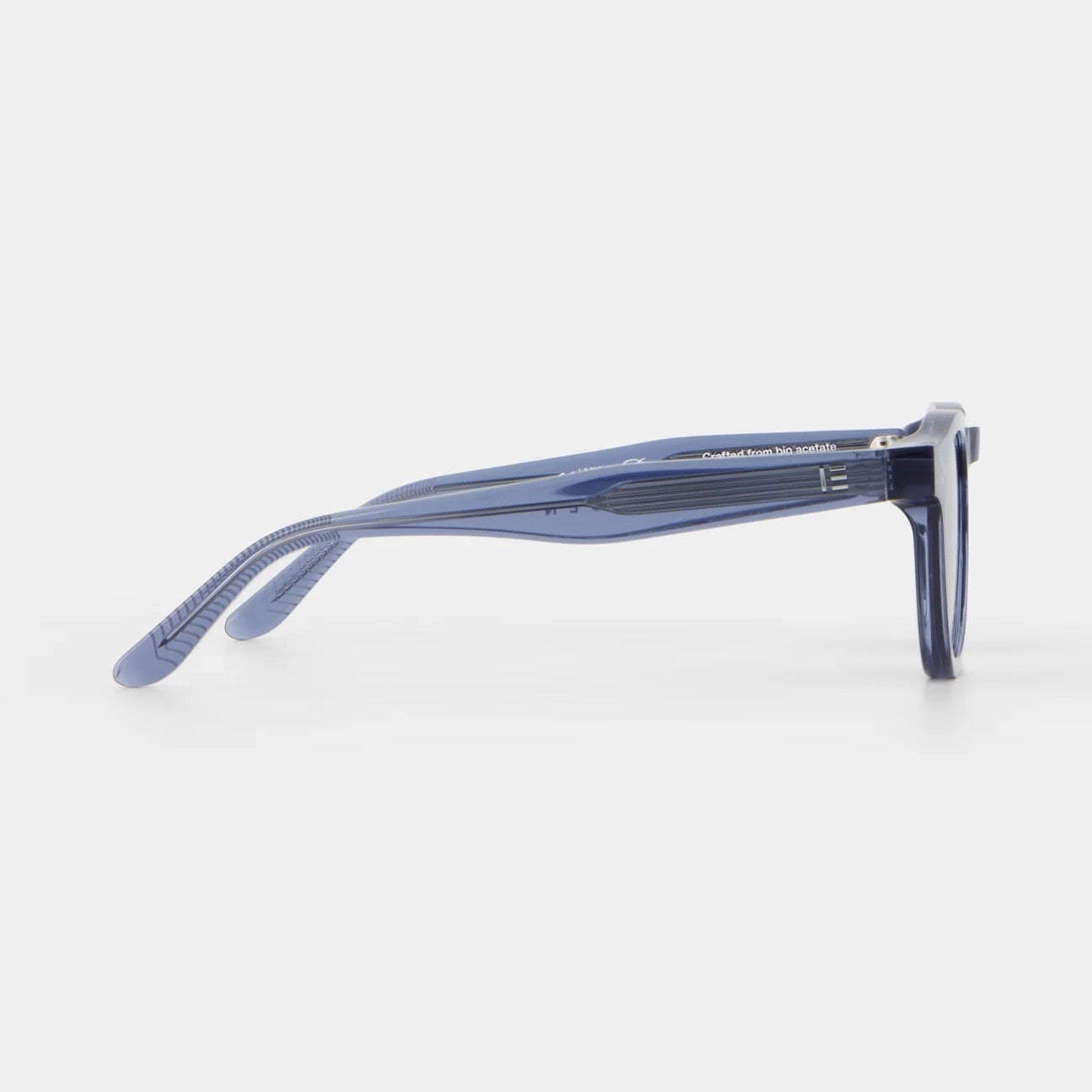 Isle of Eden Sunglasses | Drew | Transparent Blue