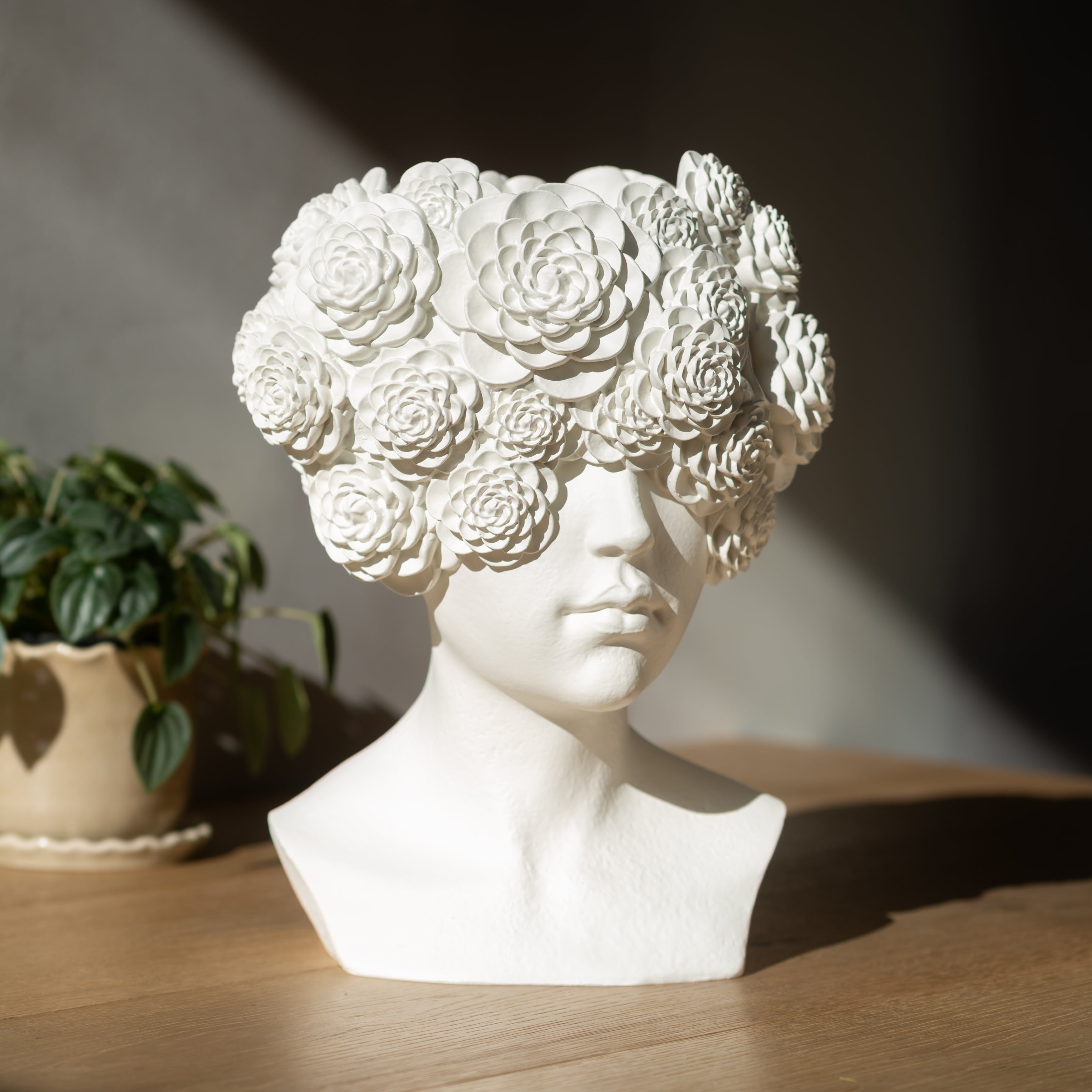 Flower Head Torso Vase | Etta