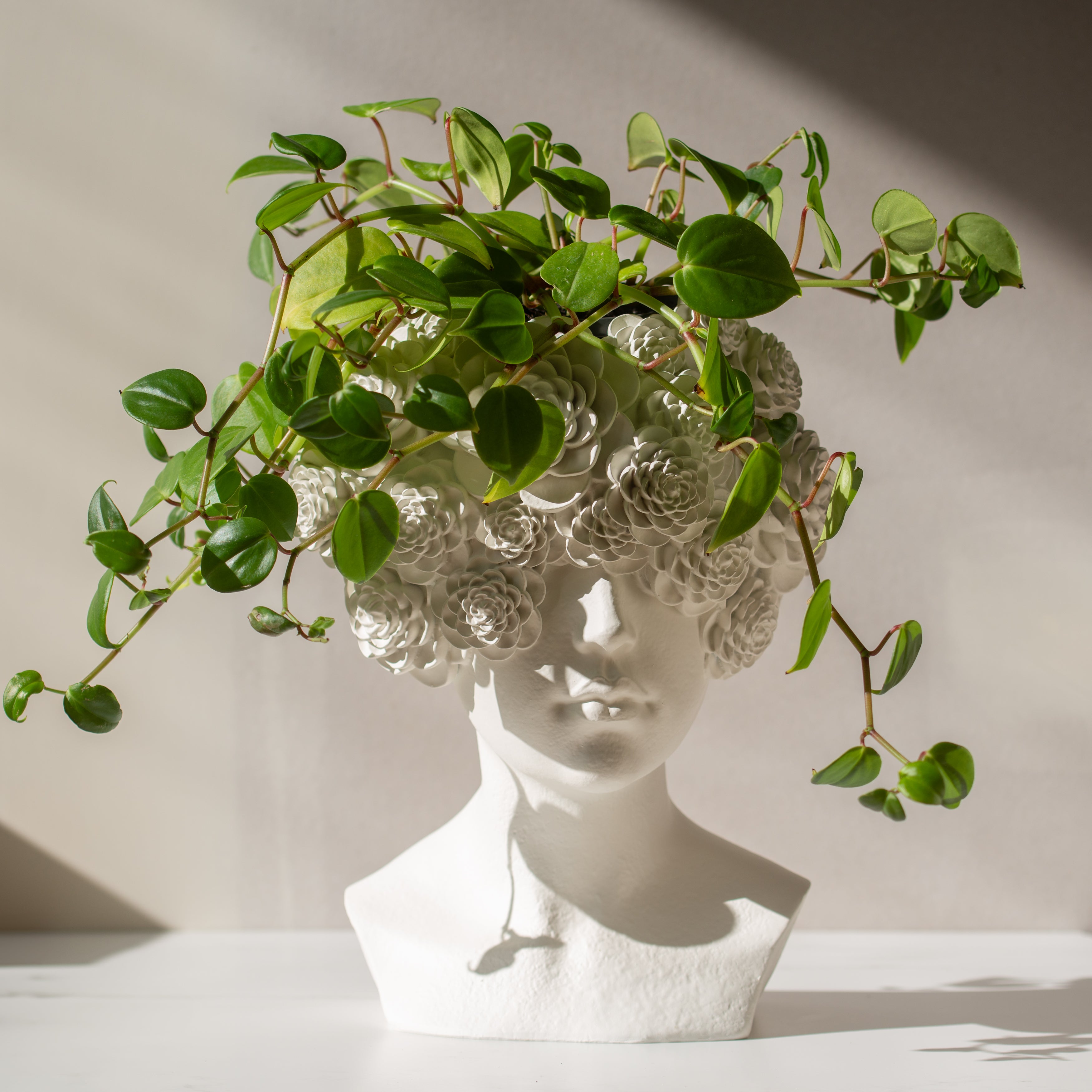 Flower Head Torso Vase | Etta