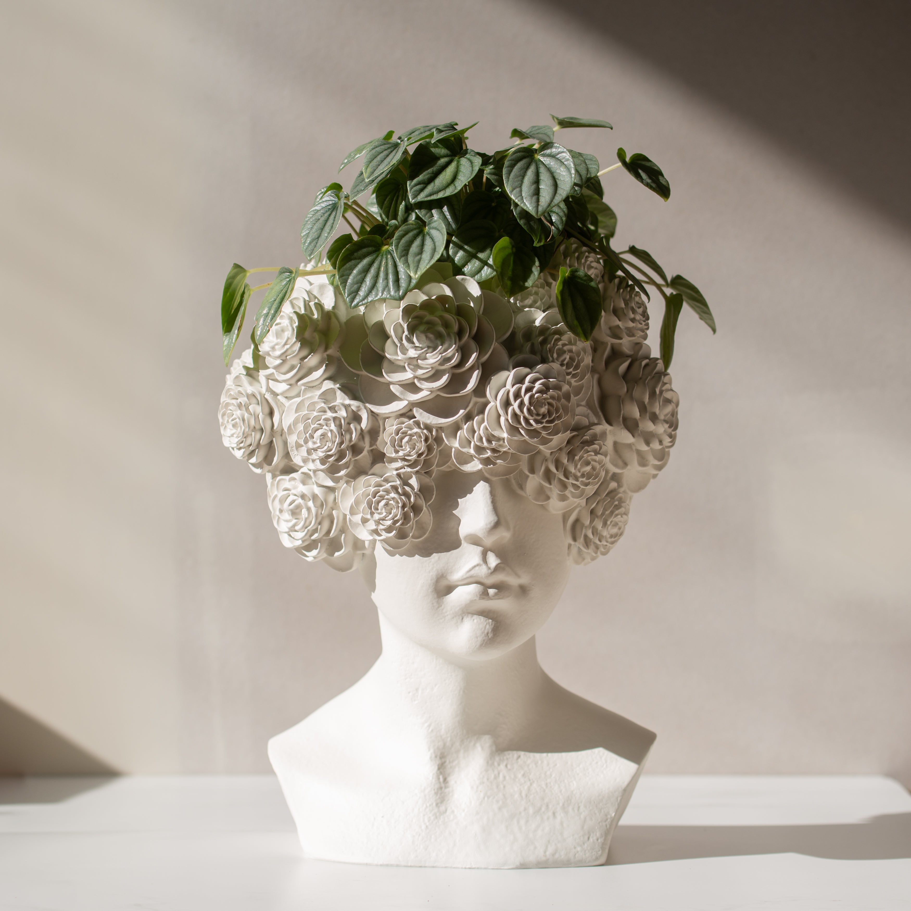 Flower Head Torso Vase | Etta