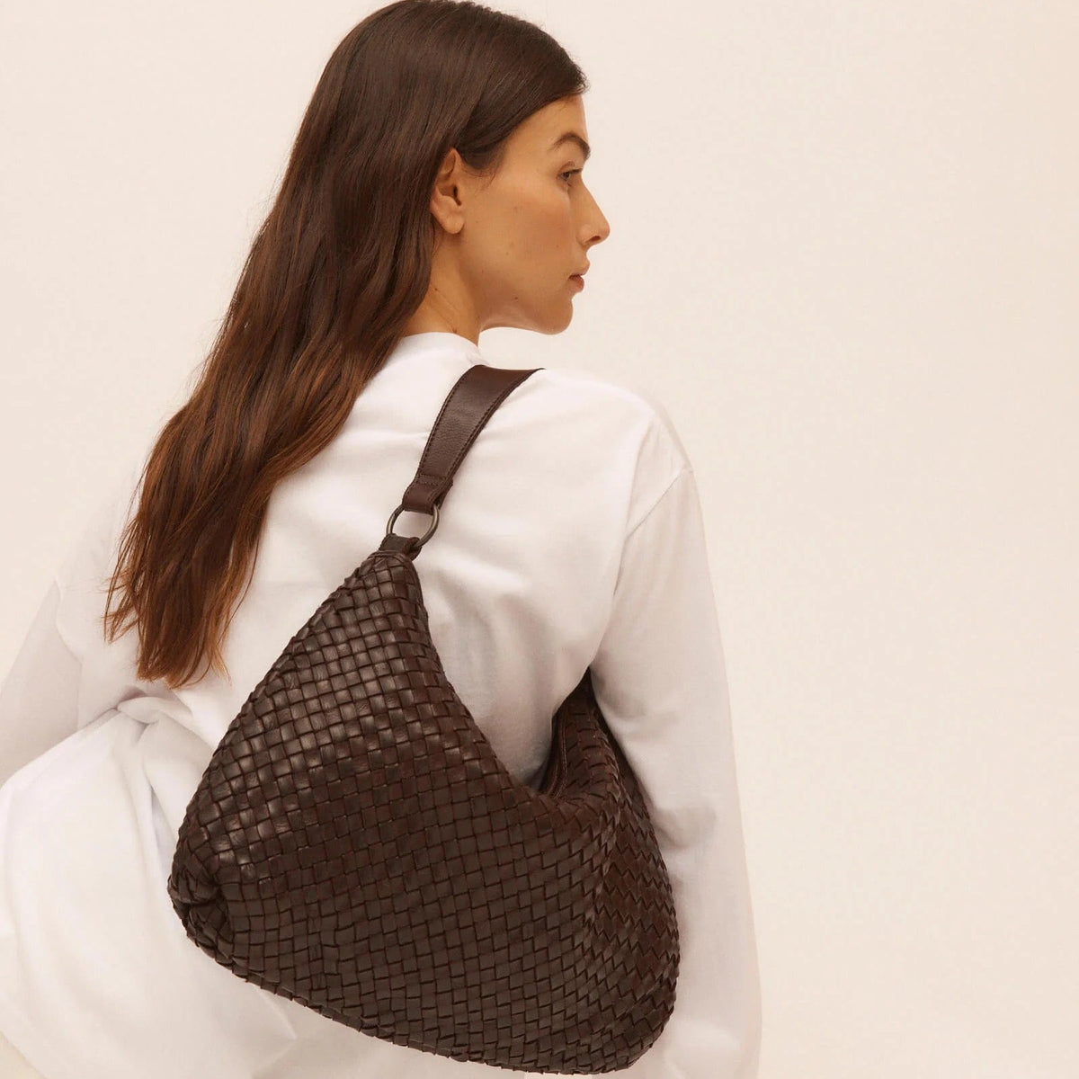 Juju & Co. | Leather Basque Slouchy | Chocolate